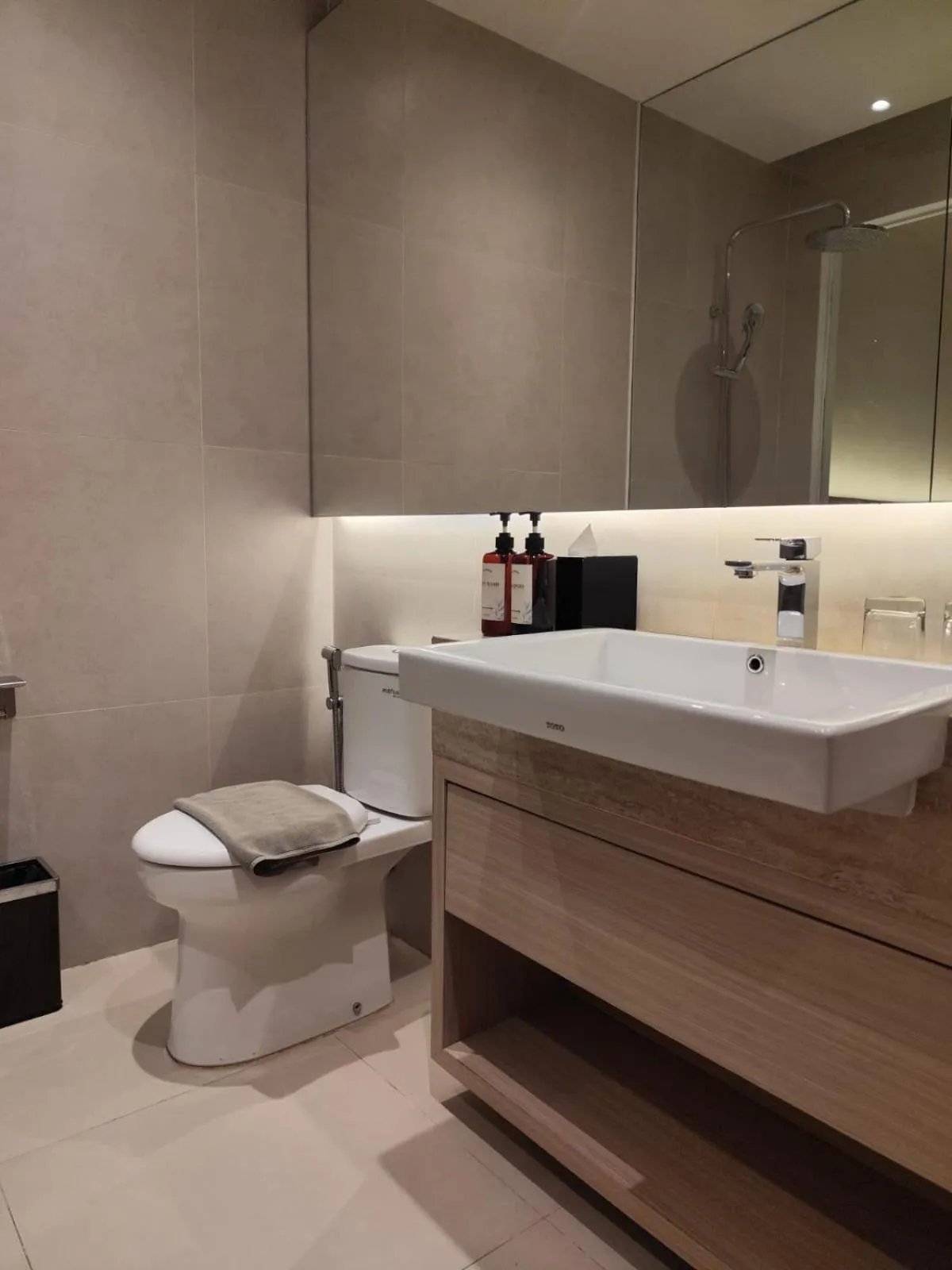 Bathroom in Ow! Hotel Boutique Kemayoran
