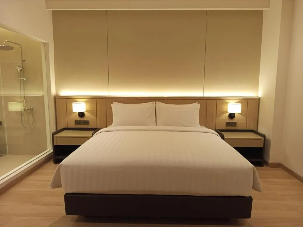 Bedroom, Bed in Ow! Hotel Boutique Kemayoran