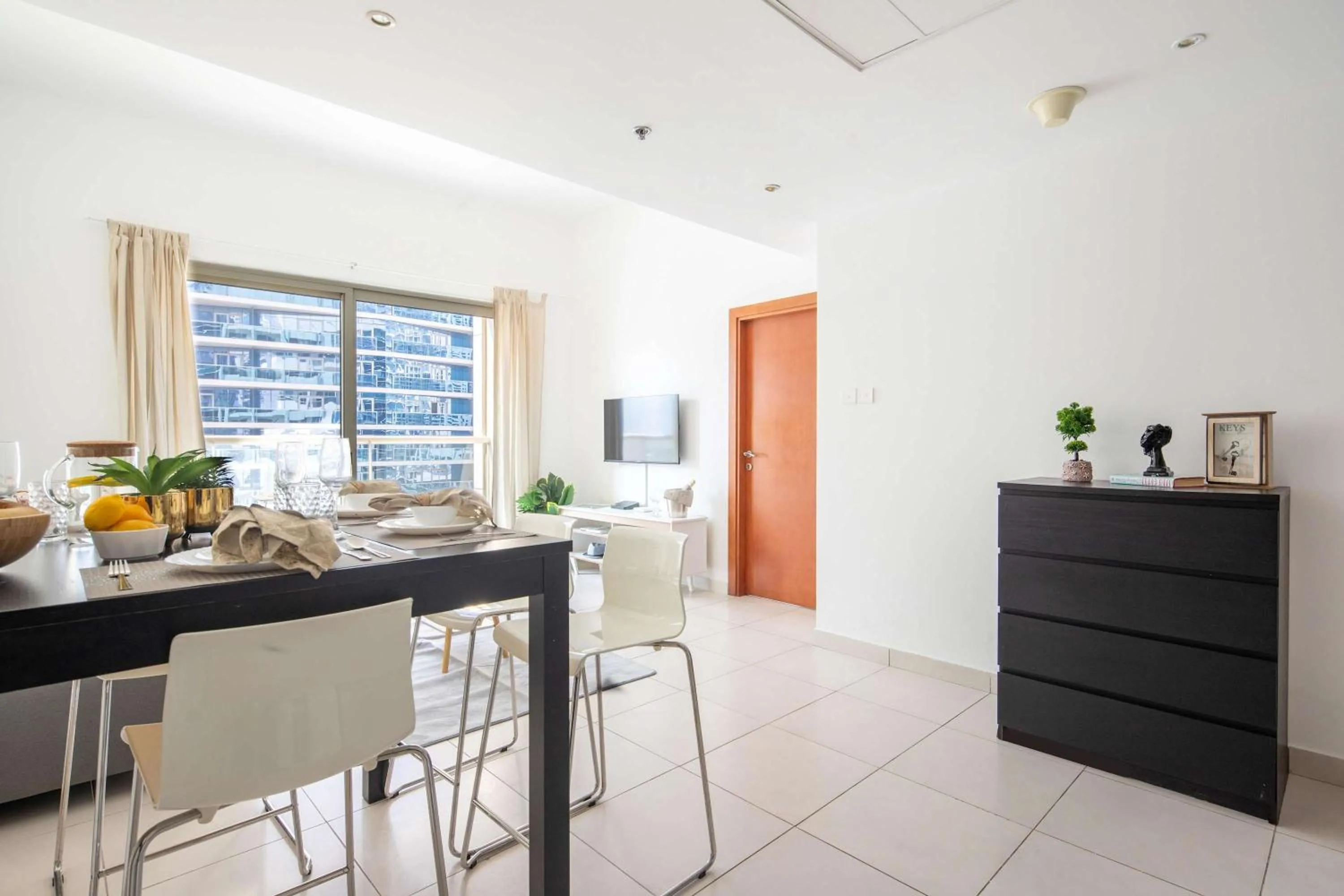 Frank Porter - Marina Views Tower B