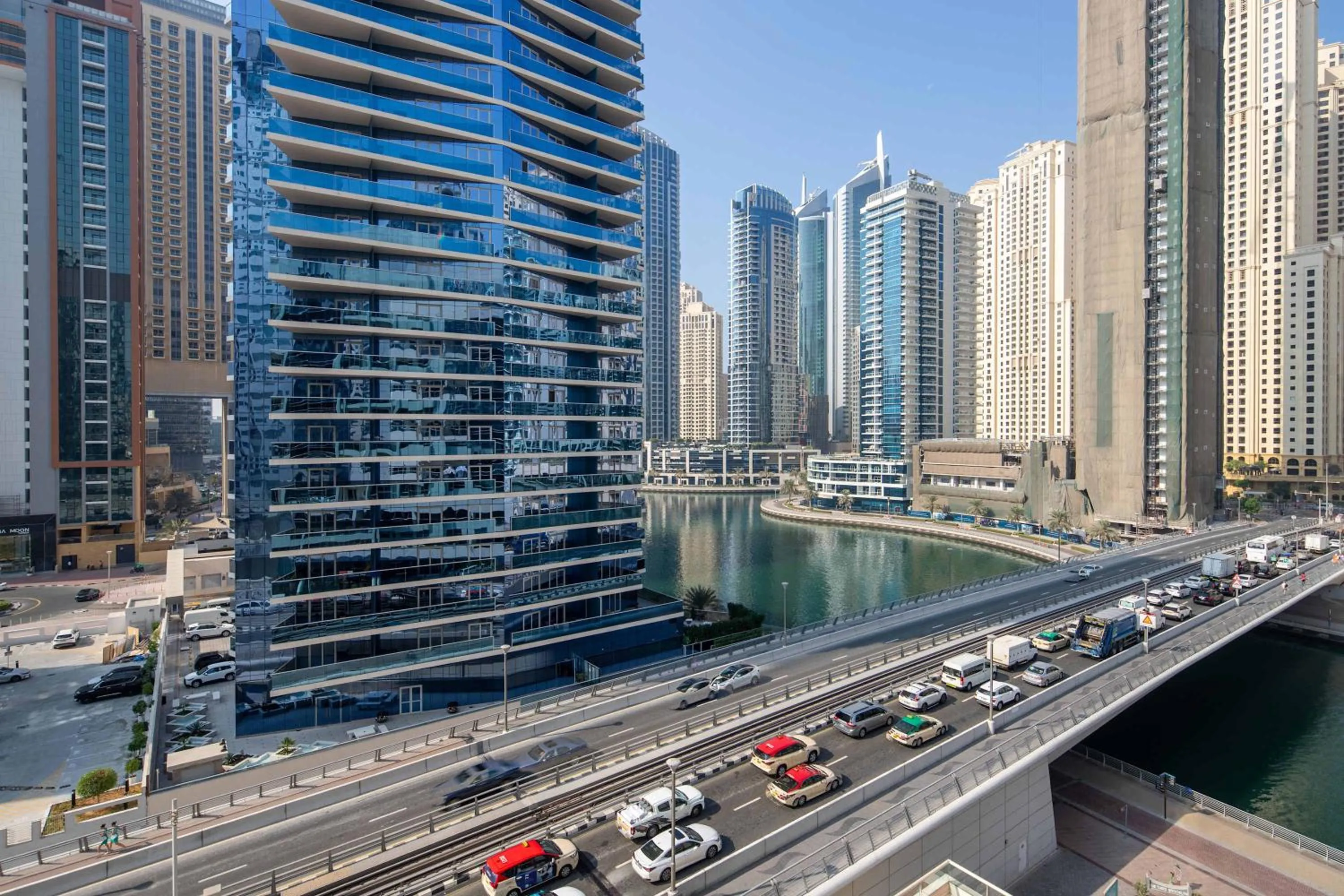 Frank Porter - Marina Views Tower B