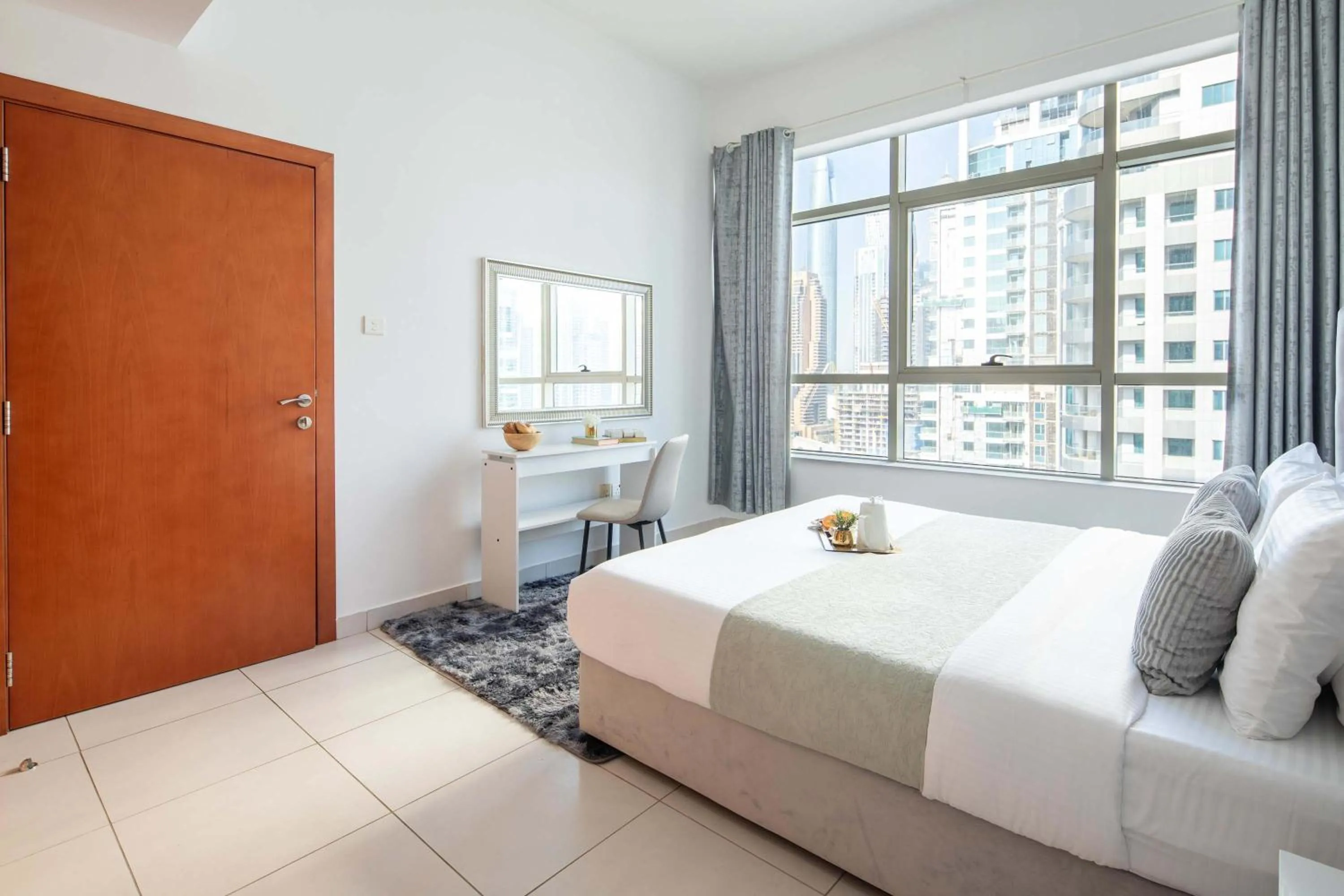 Frank Porter - Marina Views Tower A