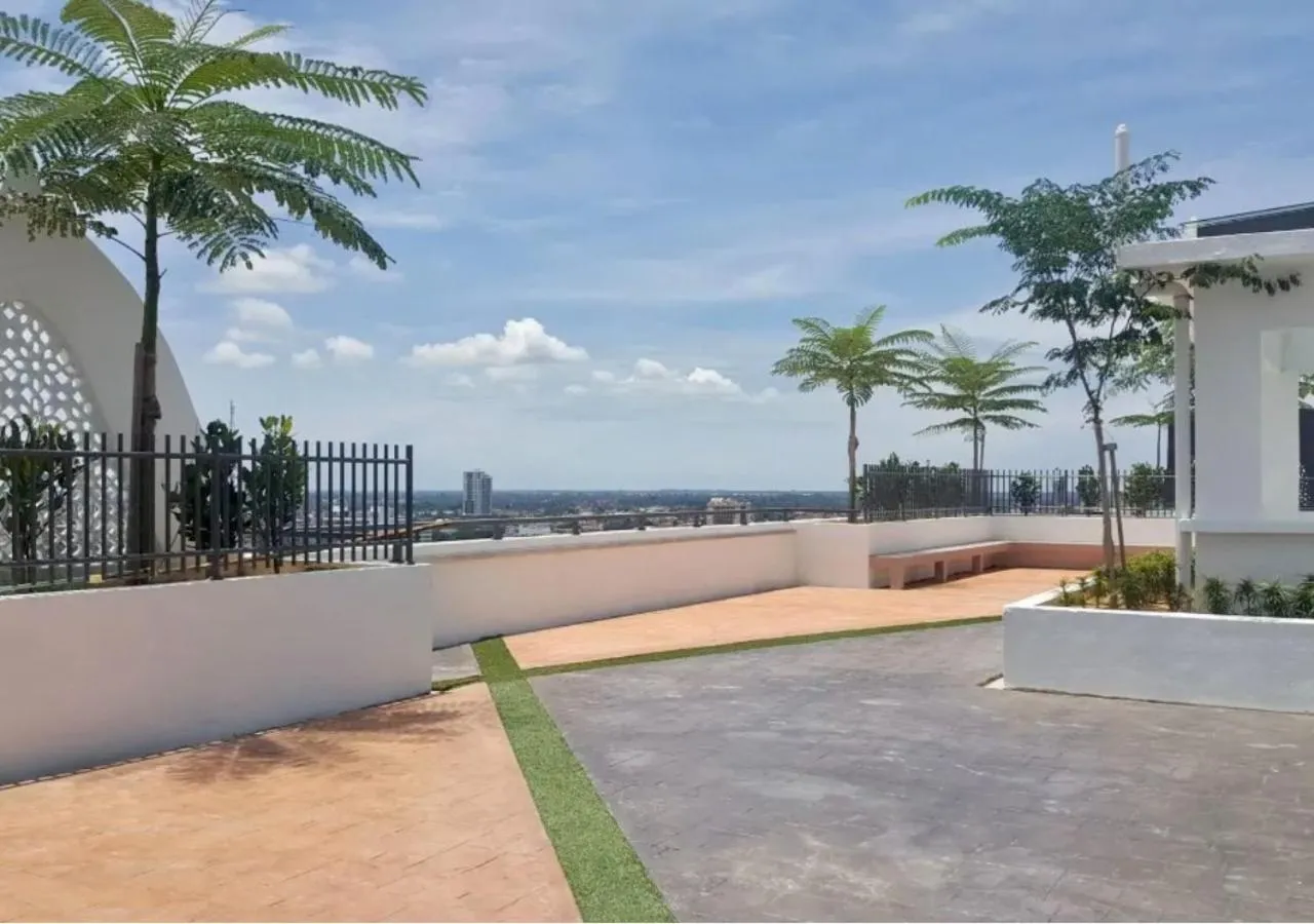 Property building in RiverView 8PAX 2BR in KBtown Wi-Fi, A-1-7