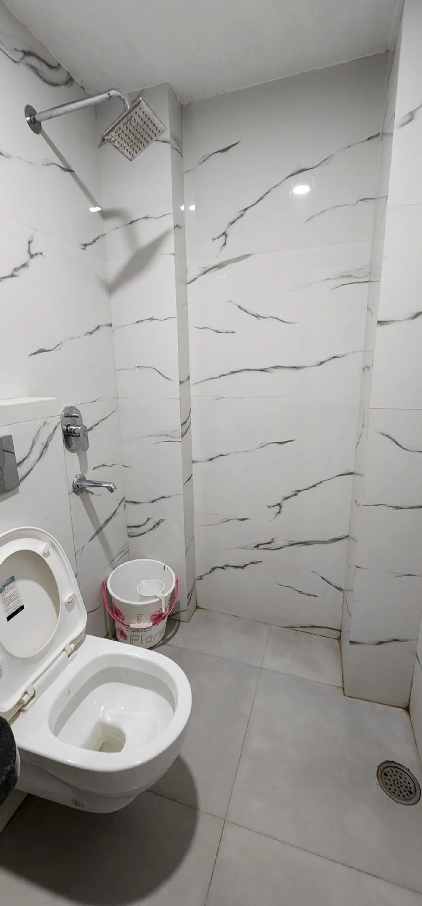 Bathroom in Hotel Shree Sai Dham