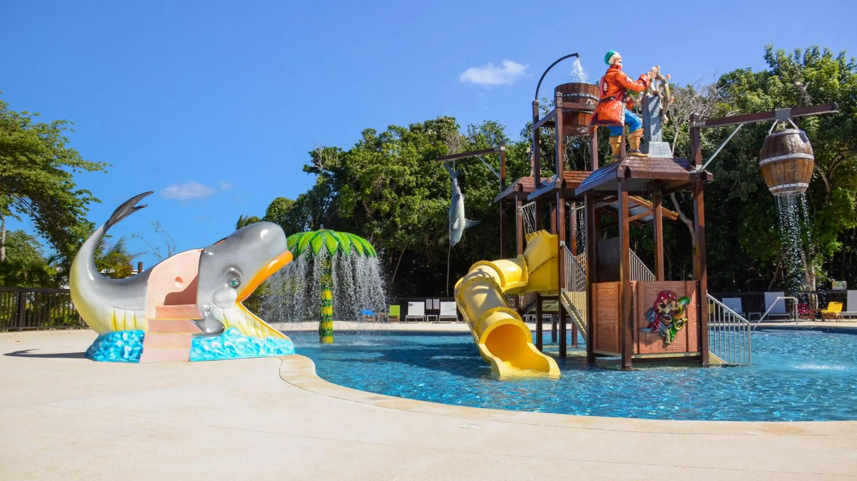 Swimming pool in Princess Family Club Riviera - All Inclusive