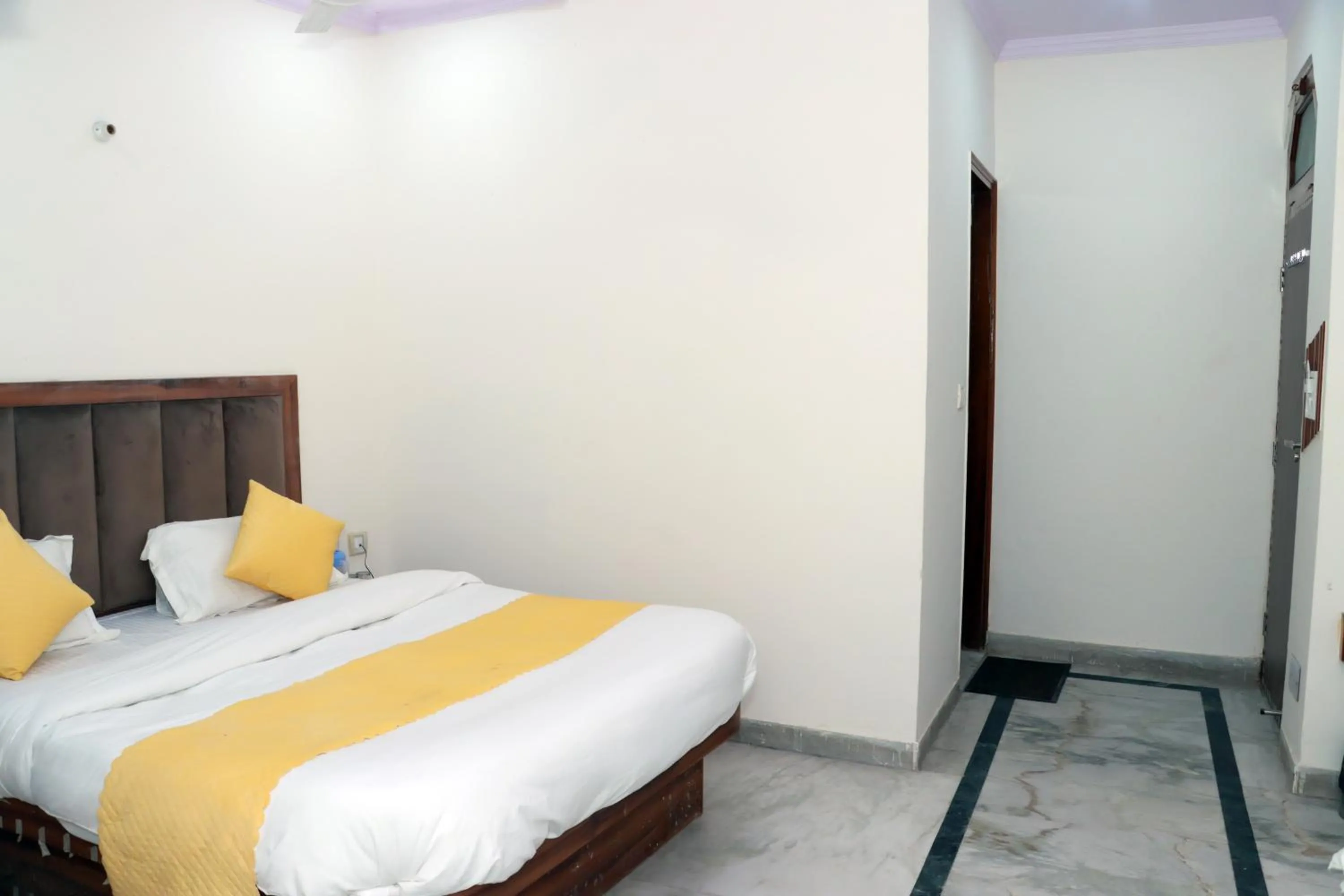 Bed in Hotel Gush At New Delhi Railway Station