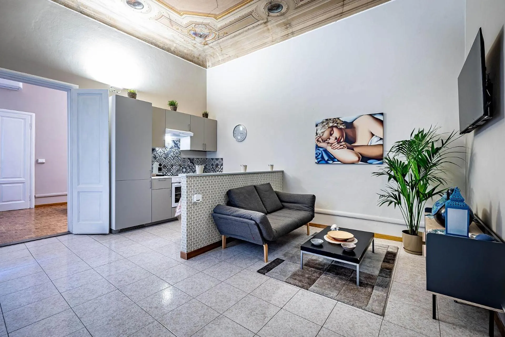Living room in Antico Centro Suite