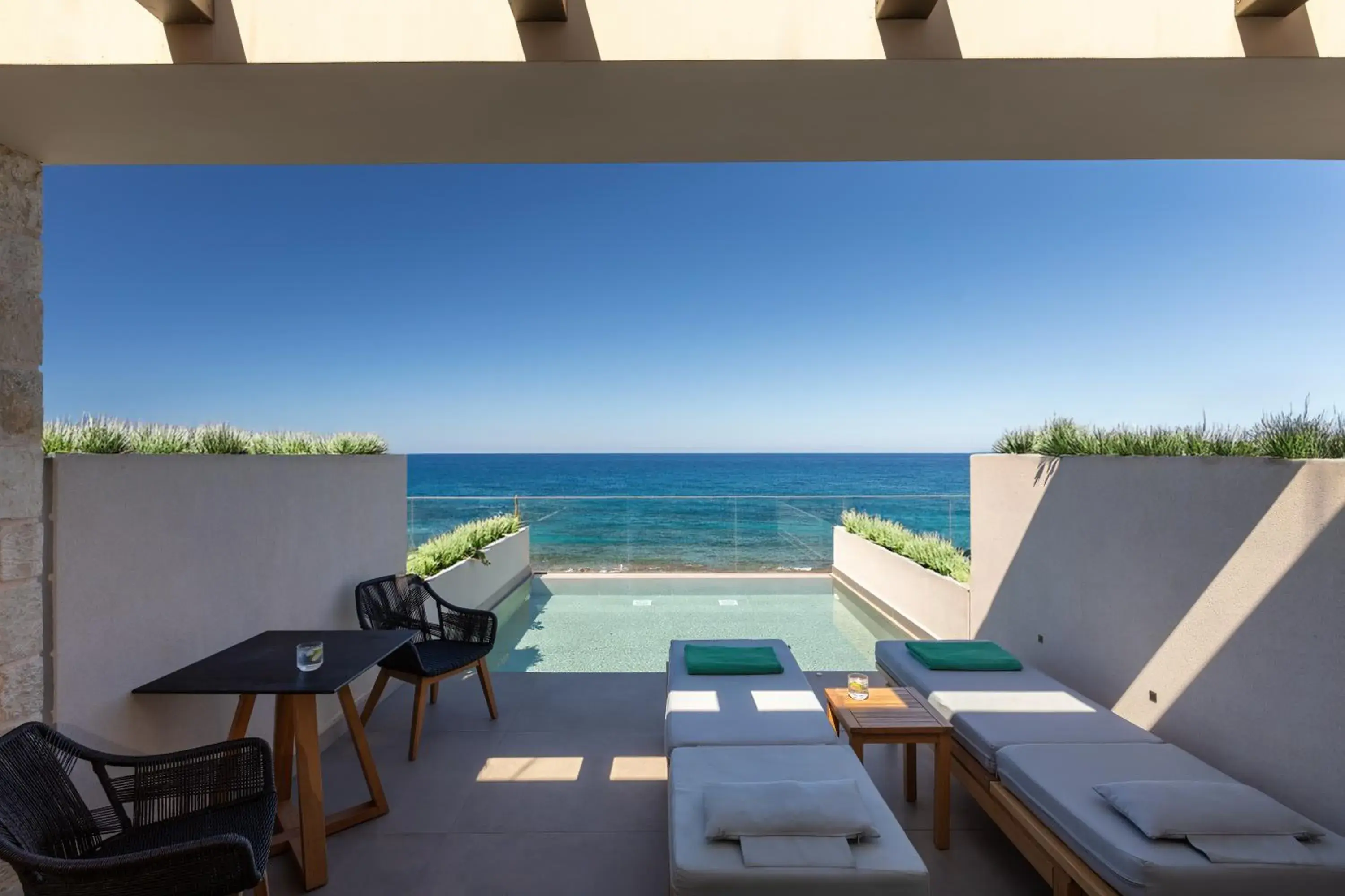 Ivory Gold Suite Seaview Individual Pool in Castello Boutique Suites by the sea - Adults Only Ivory Gold Suite Seaview Individual Pool in Castello Boutique Suites by the sea - Adults Only