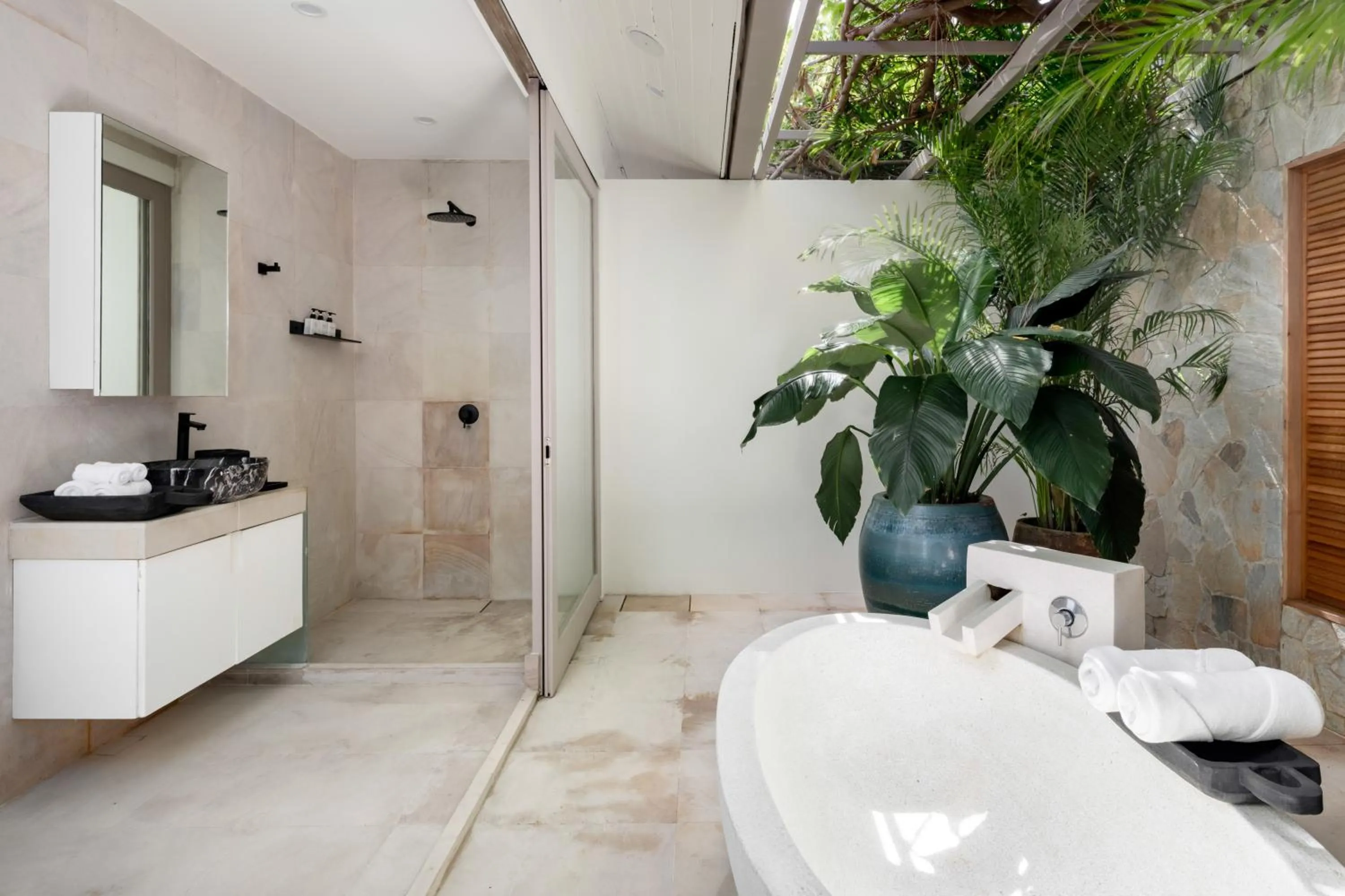 Villa Kohia, stunning sea views, breakfast, serviced daily, private dining service on request, North Chaweng