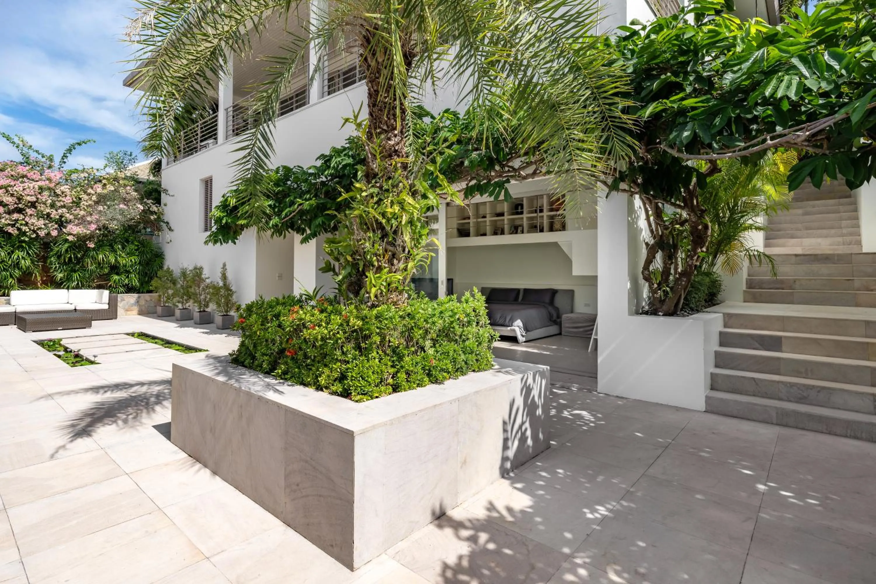 Property building in Villa Kohia, stunning sea views, breakfast, serviced daily, private dining service on request, North Chaweng