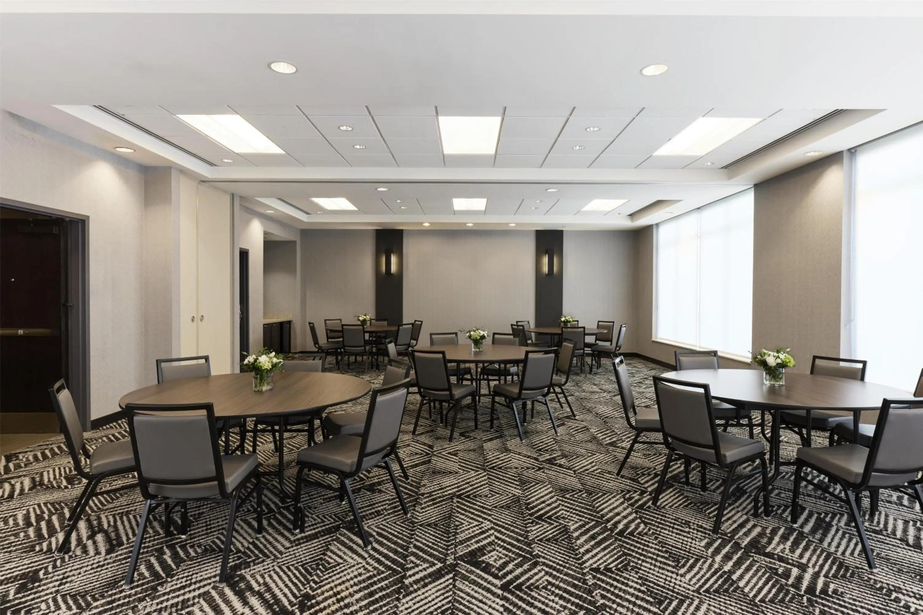 Meeting/conference room in Hyatt Place New York Yonkers
