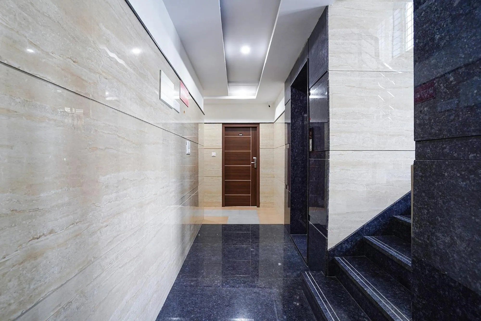 Lobby or reception in FabHotel HSR Gateway - Nr Forum Mall