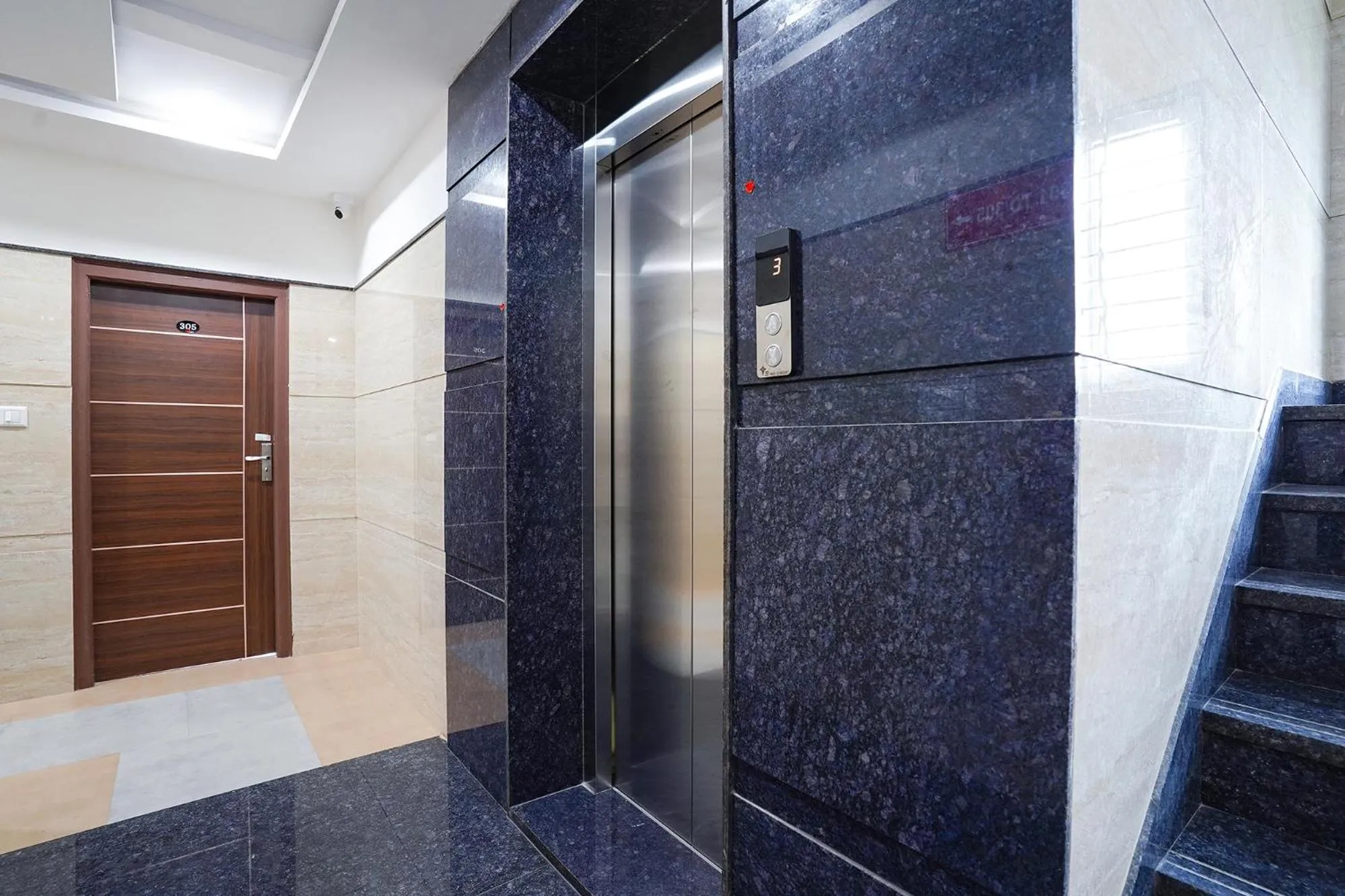 Lobby or reception in FabHotel HSR Gateway - Nr Forum Mall