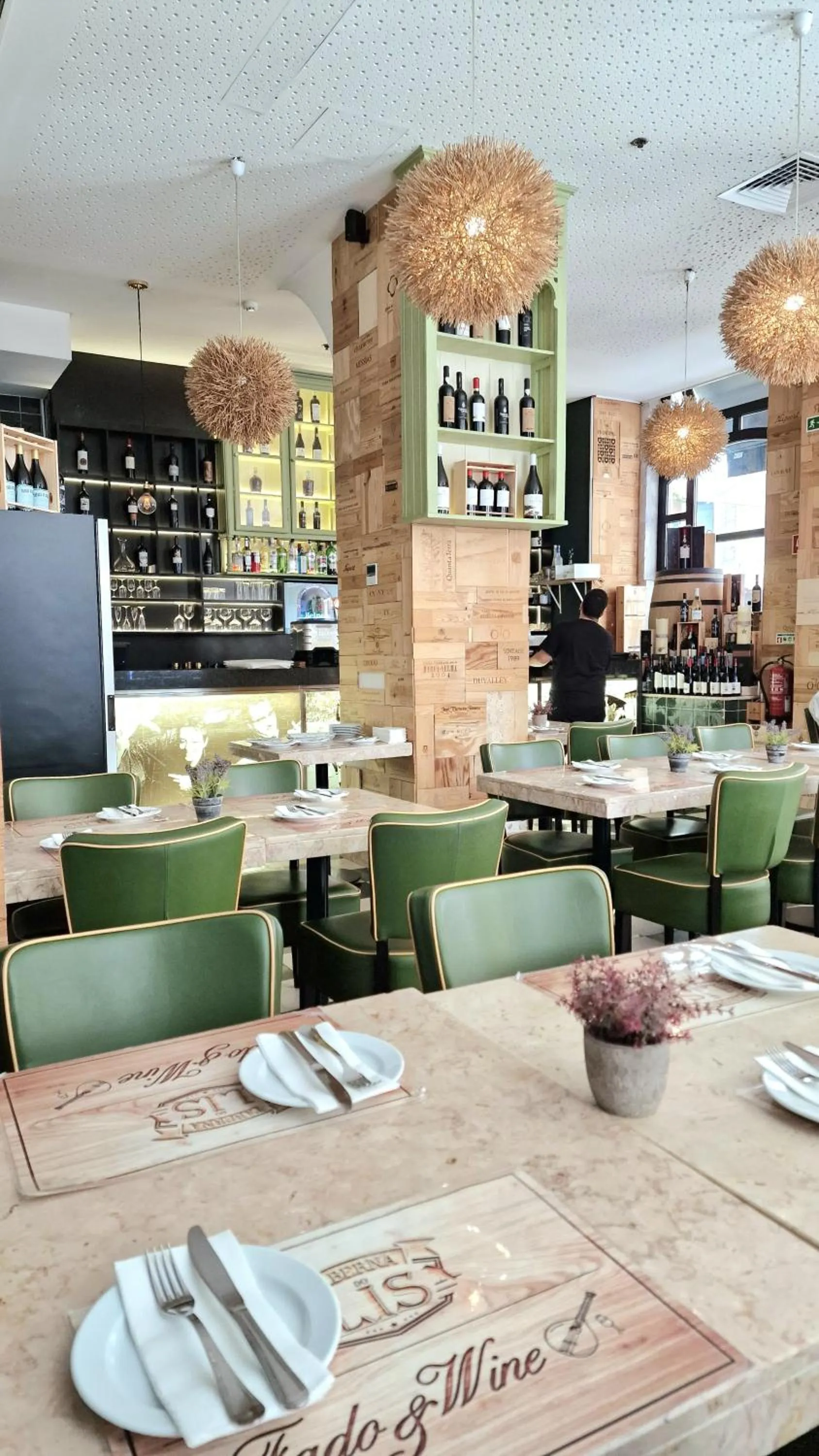 Restaurant/places to eat in Hotel Lis Baixa