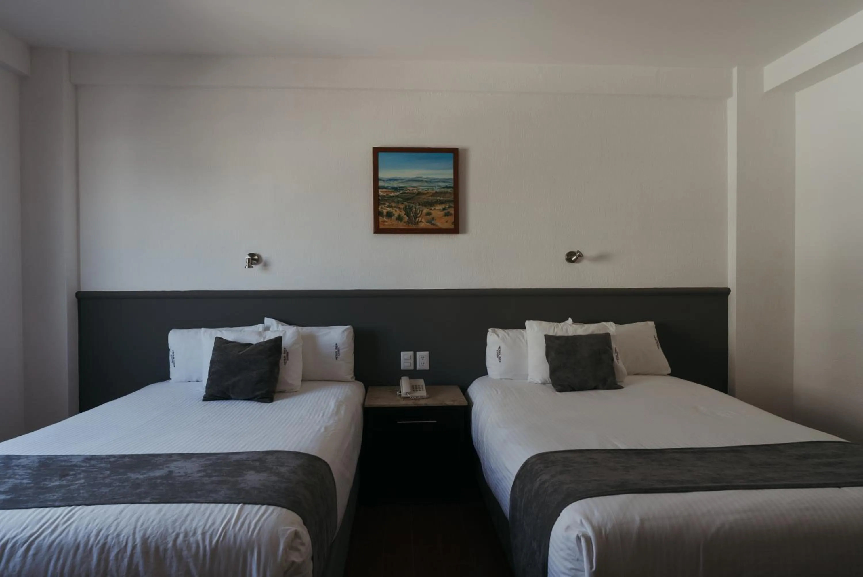 Toilet, Bed in Hoteles Unico Express