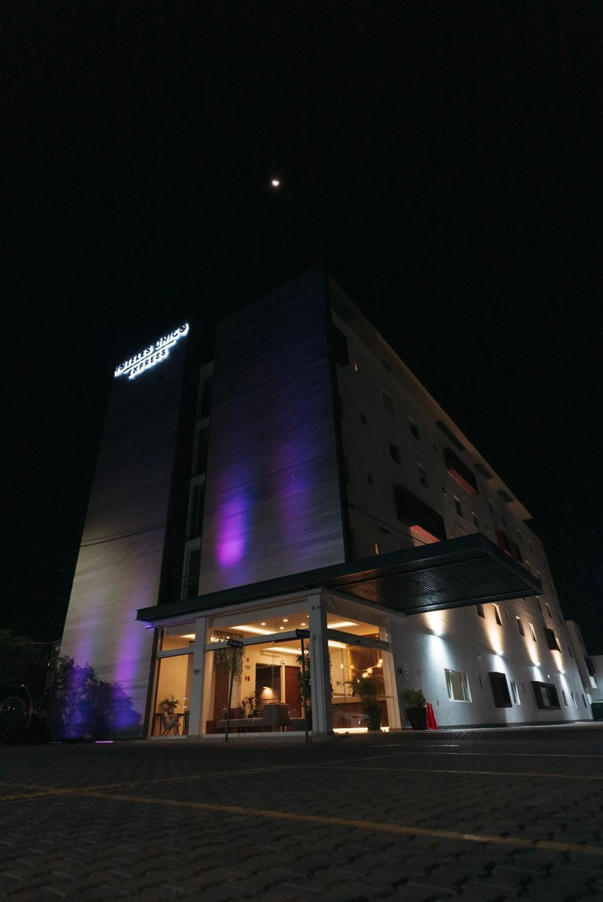 Property building in Hoteles Unico Express
