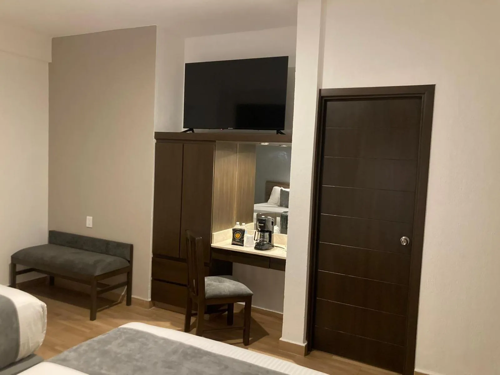 TV and multimedia, Bed in Hoteles Unico Express