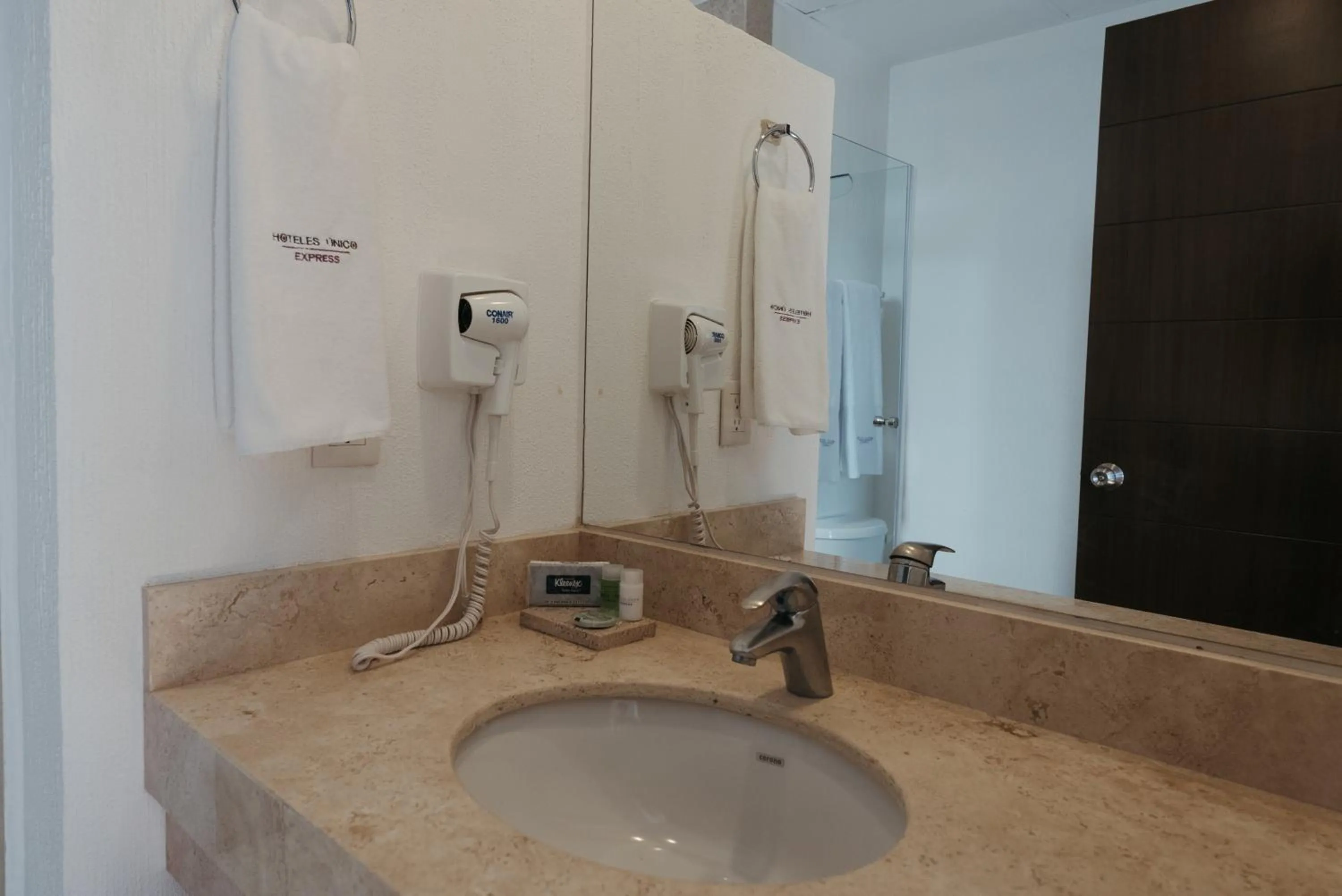 heating in Hoteles Unico Express