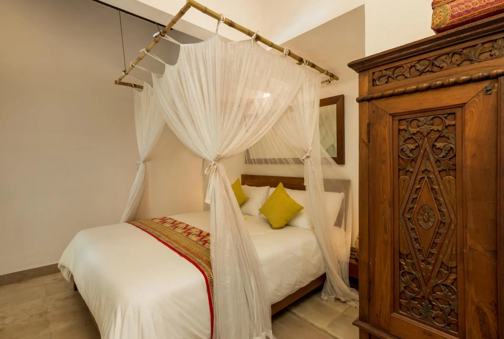 Bedroom, Bed in Villa Eight