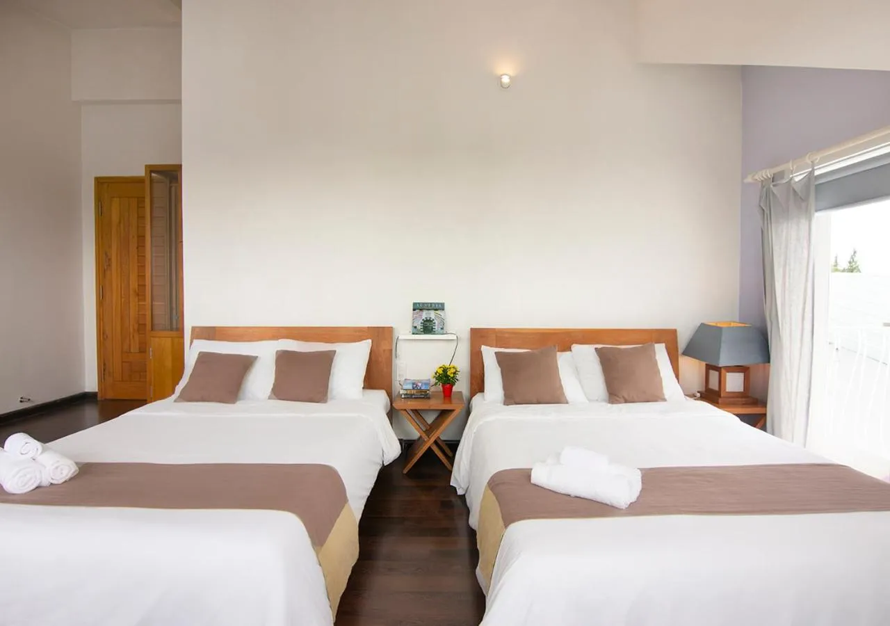 Bed in Lu Tan Residence