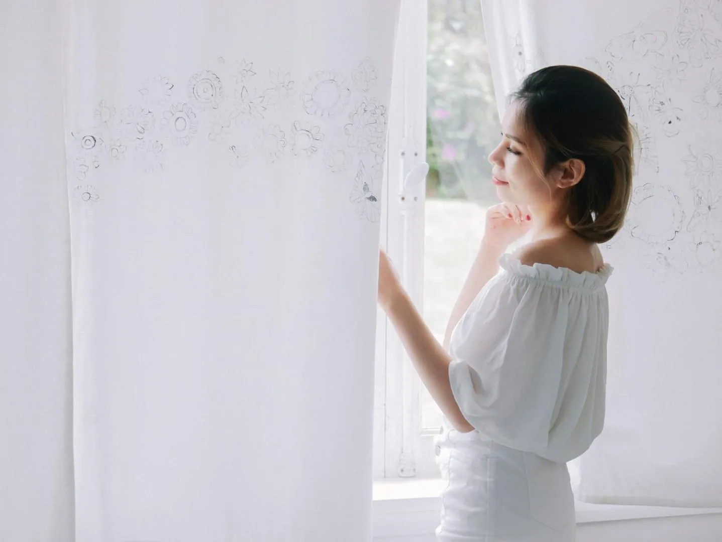 People in Lu Tan Residence