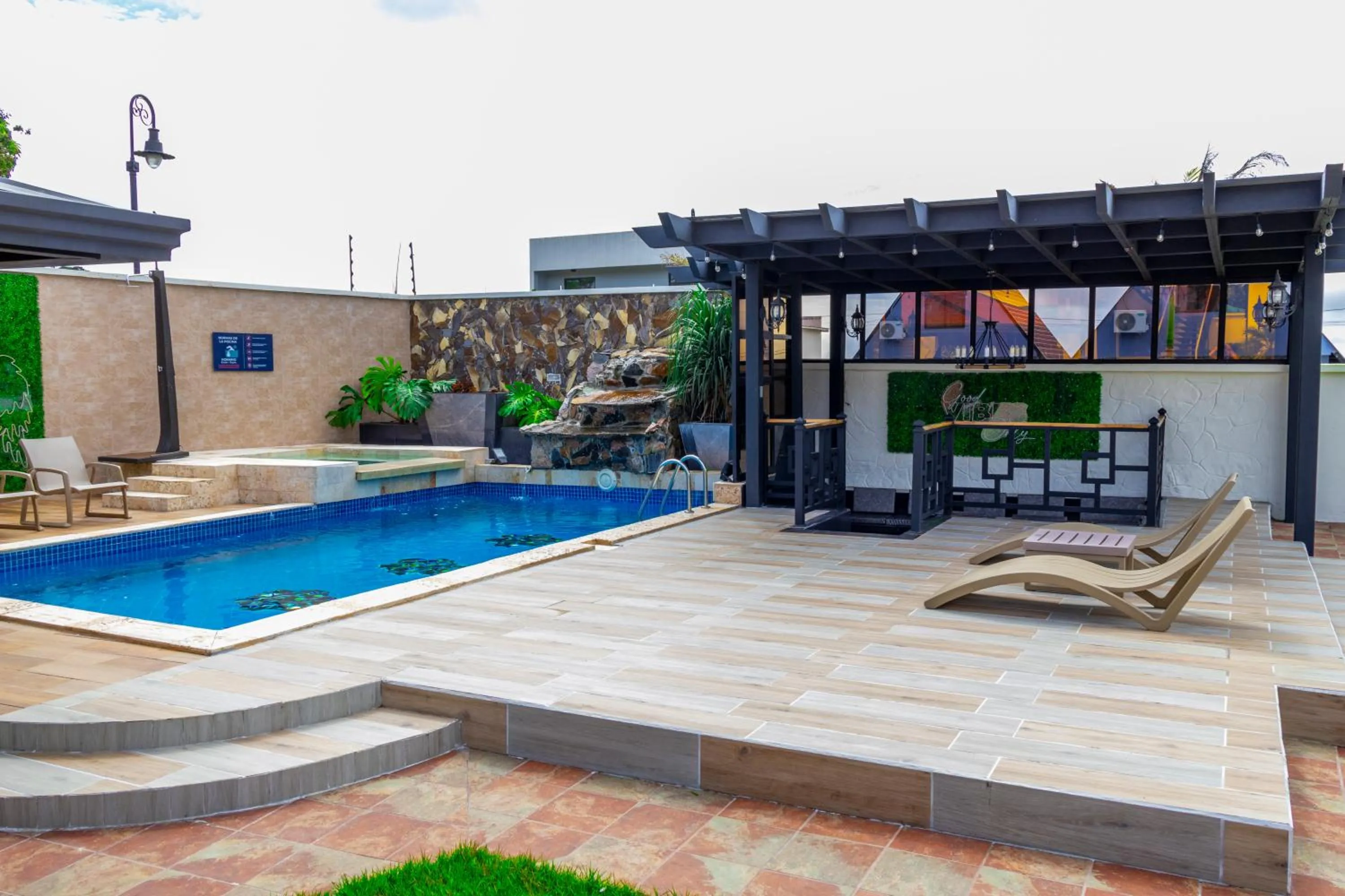 Property building in Luxury Canyon Suites