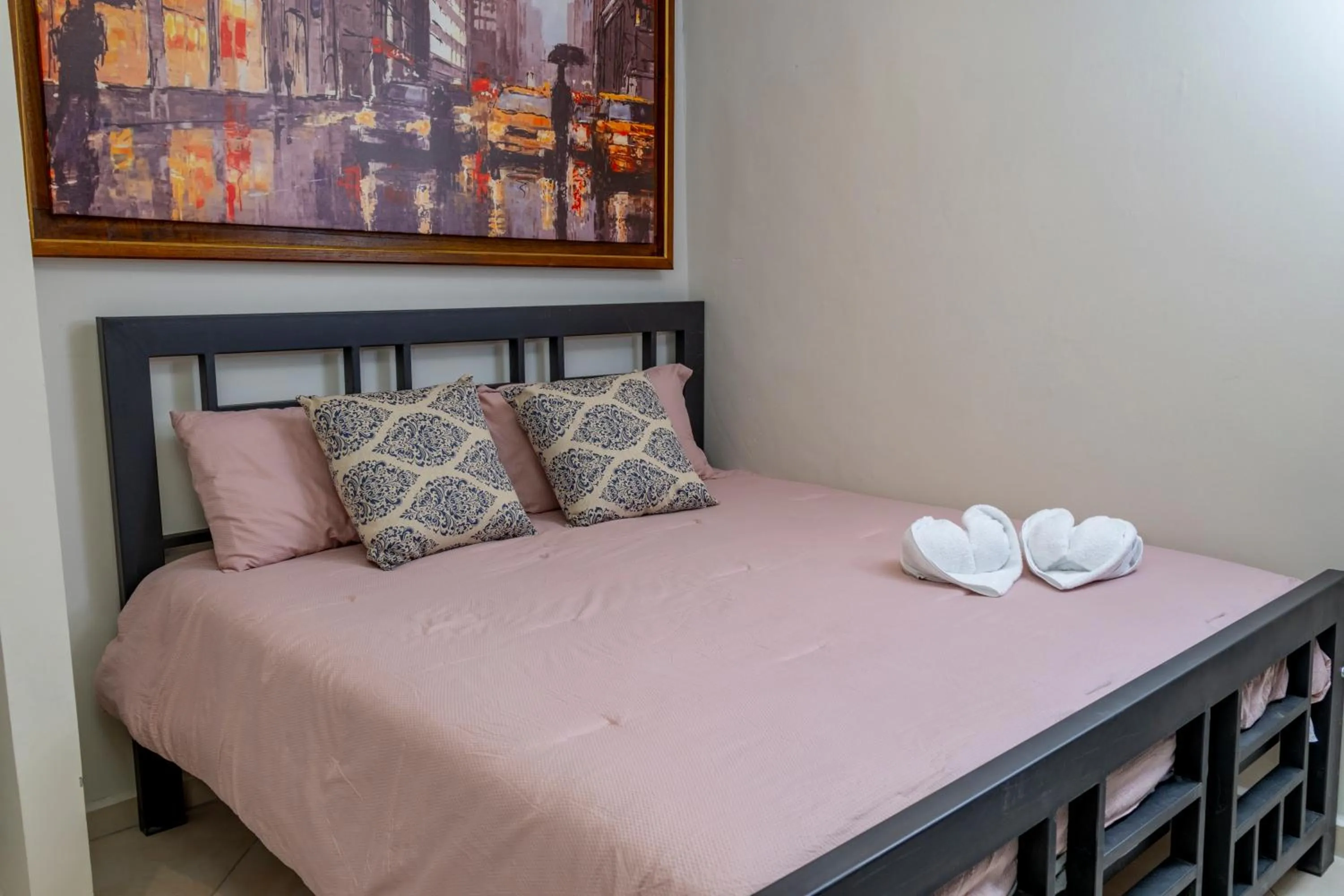 Bed in Luxury Canyon Suites