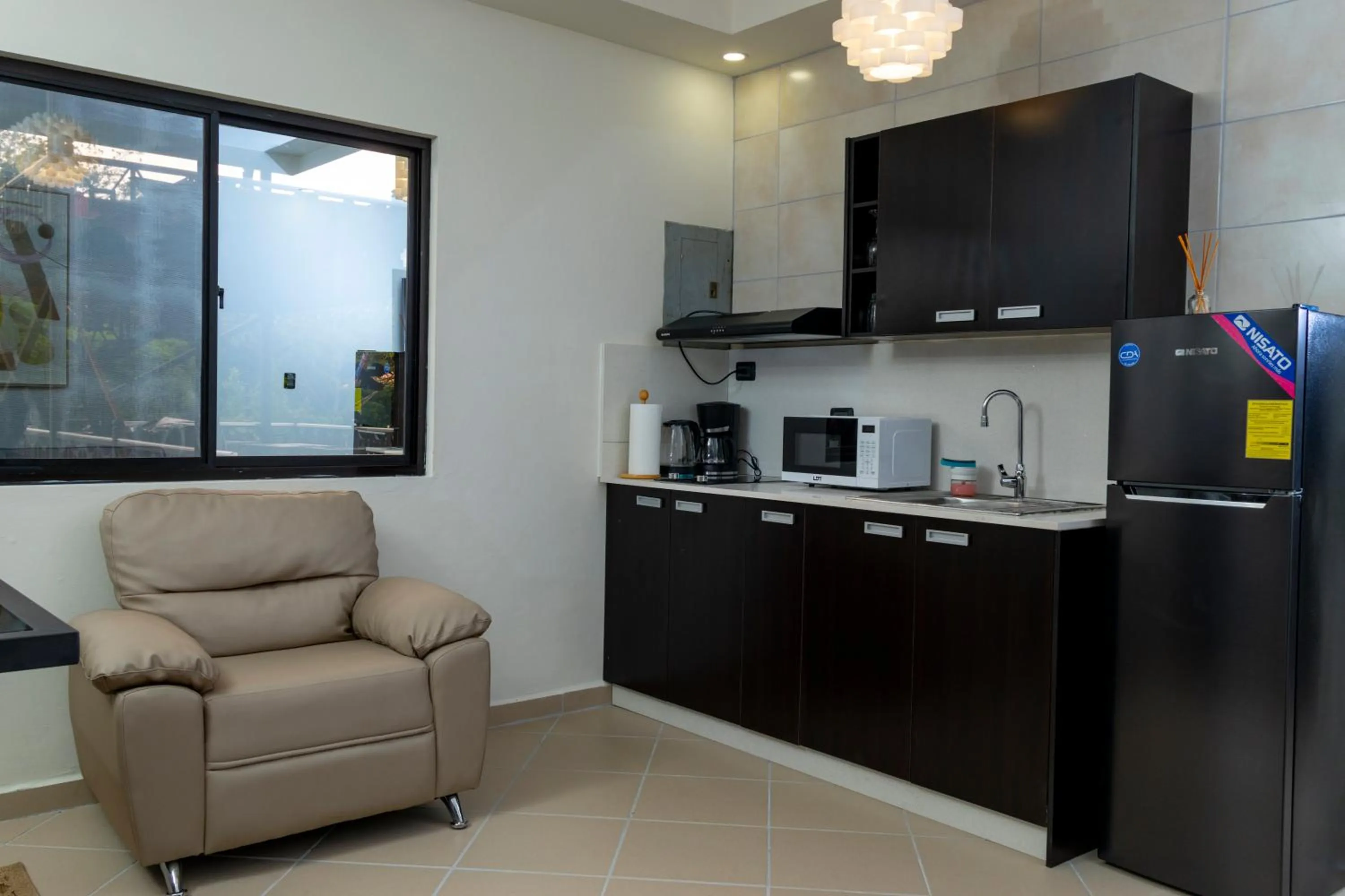 Coffee/tea facilities in Luxury Canyon Suites