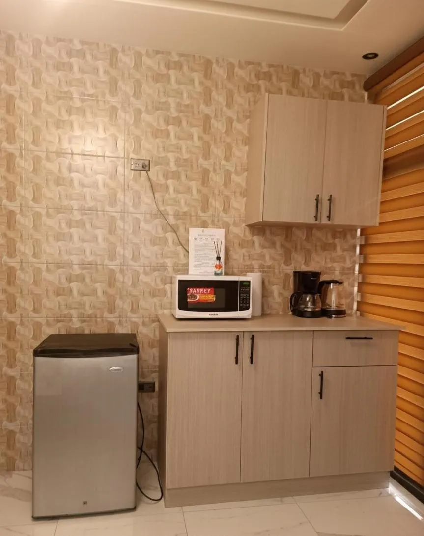 Coffee/tea facilities in Luxury Canyon Suites