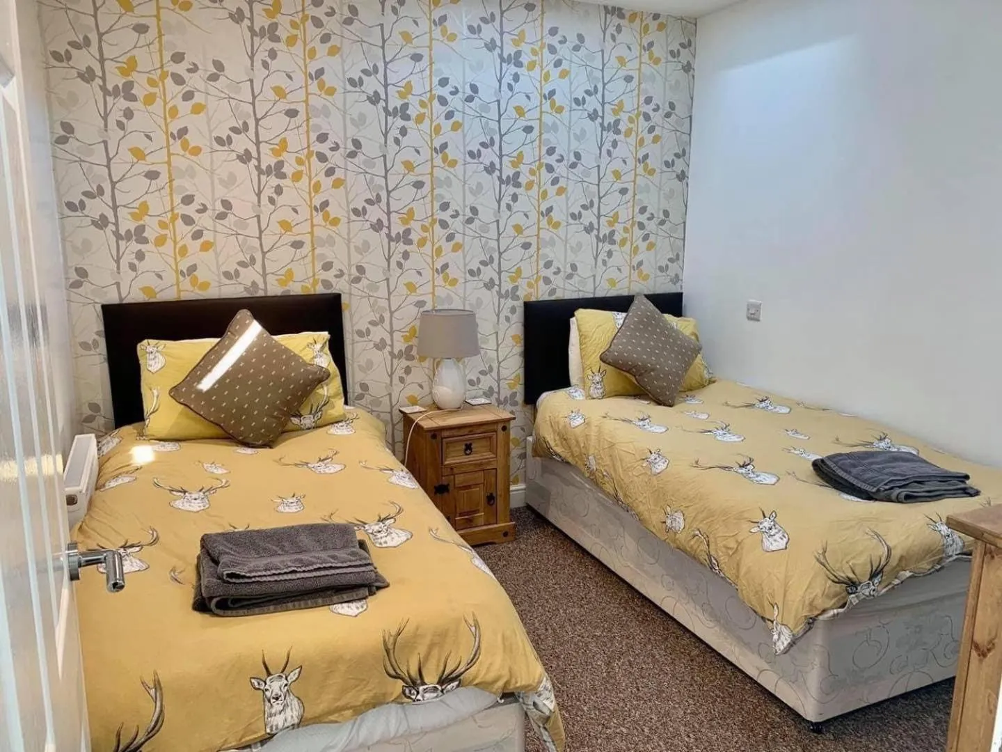 Bed in The Royal Oak Cottages