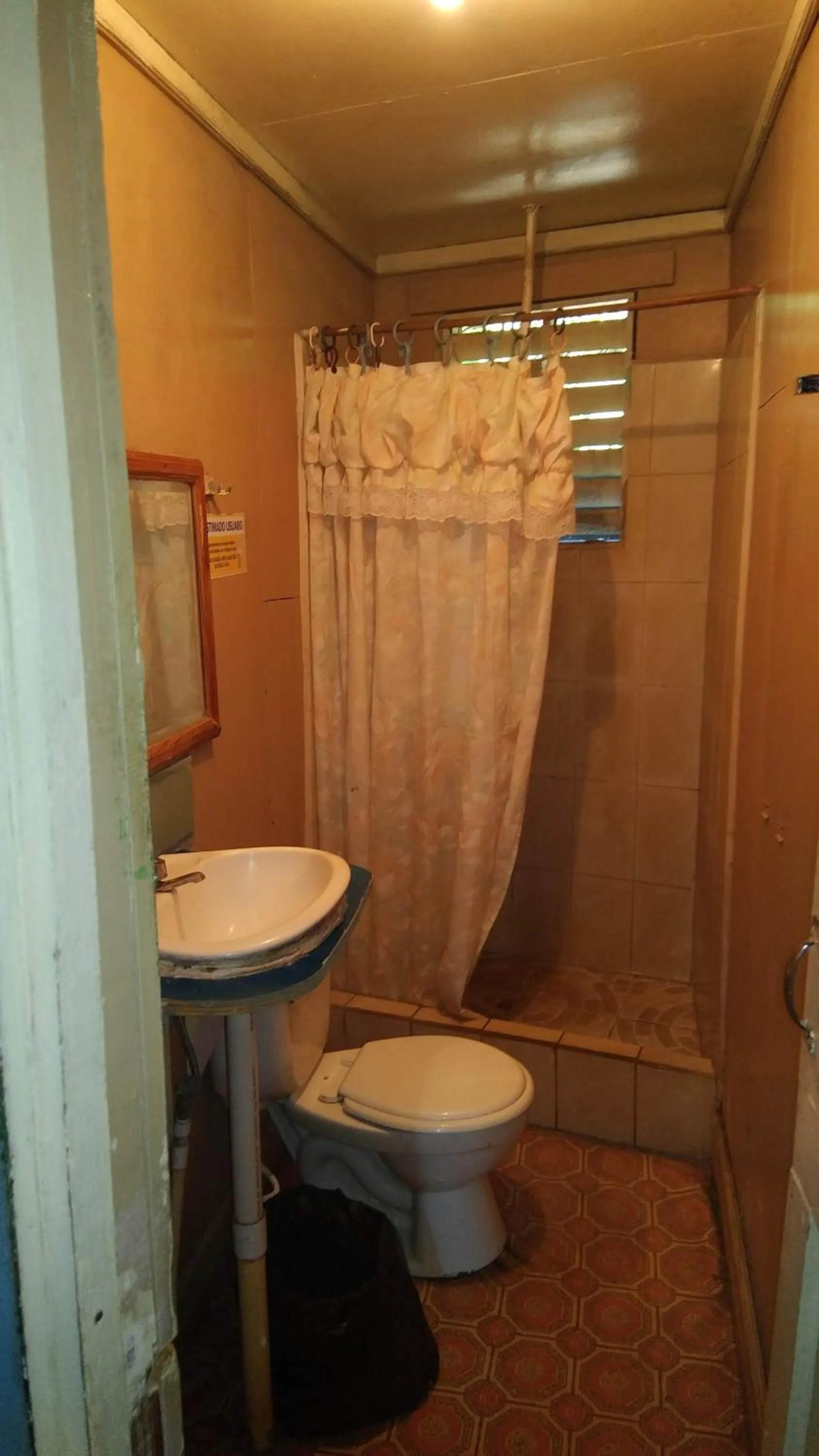 Bathroom in Hotel LomaVista