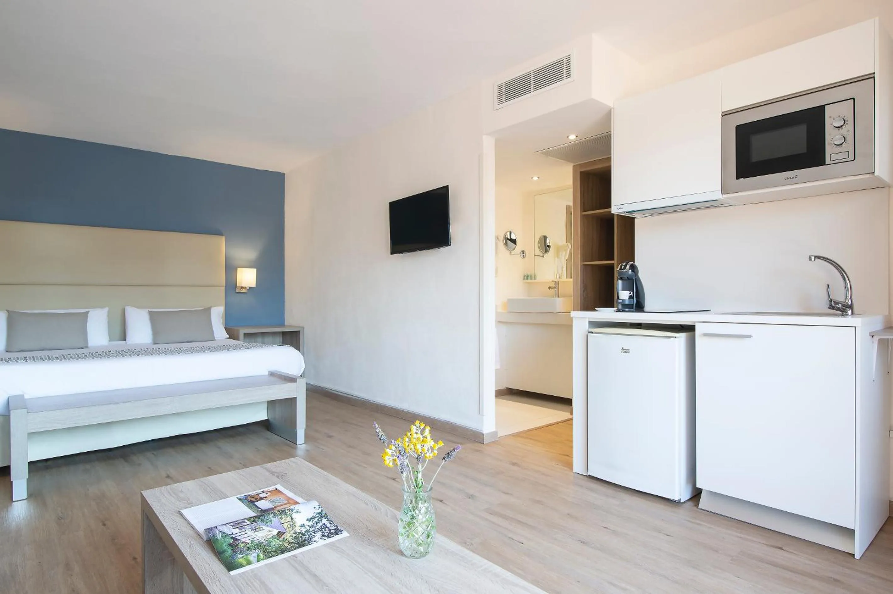 Bedroom, Bed in Hotel Menorca Binibeca - Adults Recommended - by Pierre & Vacances Premium