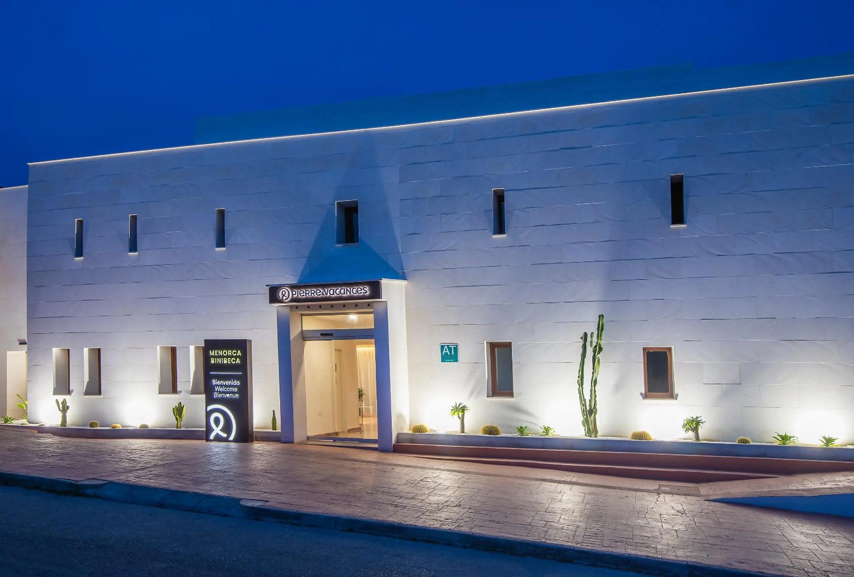 Facade/entrance in Hotel Menorca Binibeca - Adults Recommended - by Pierre & Vacances Premium