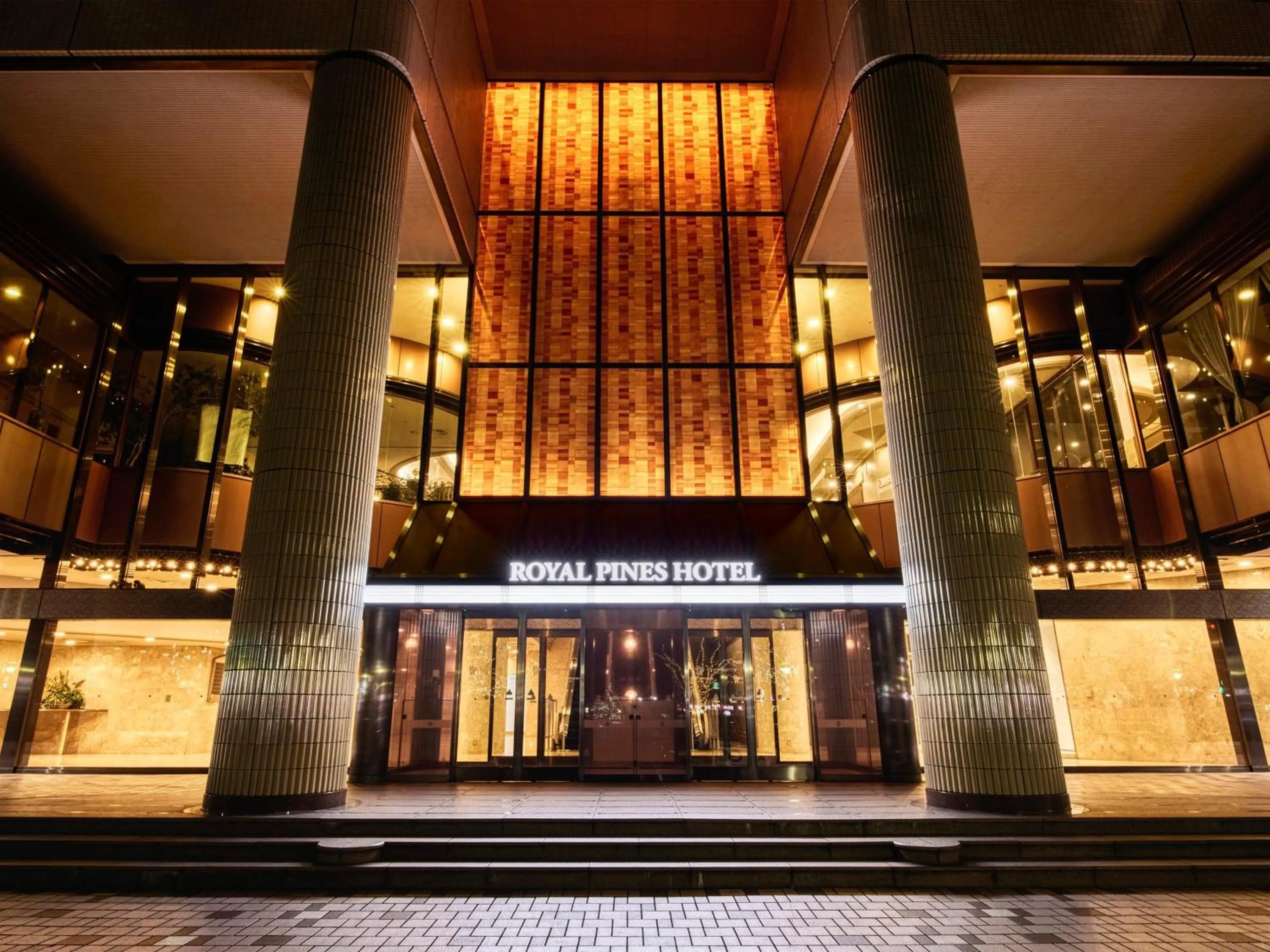 Property building in Royal Pines Hotel Chiba