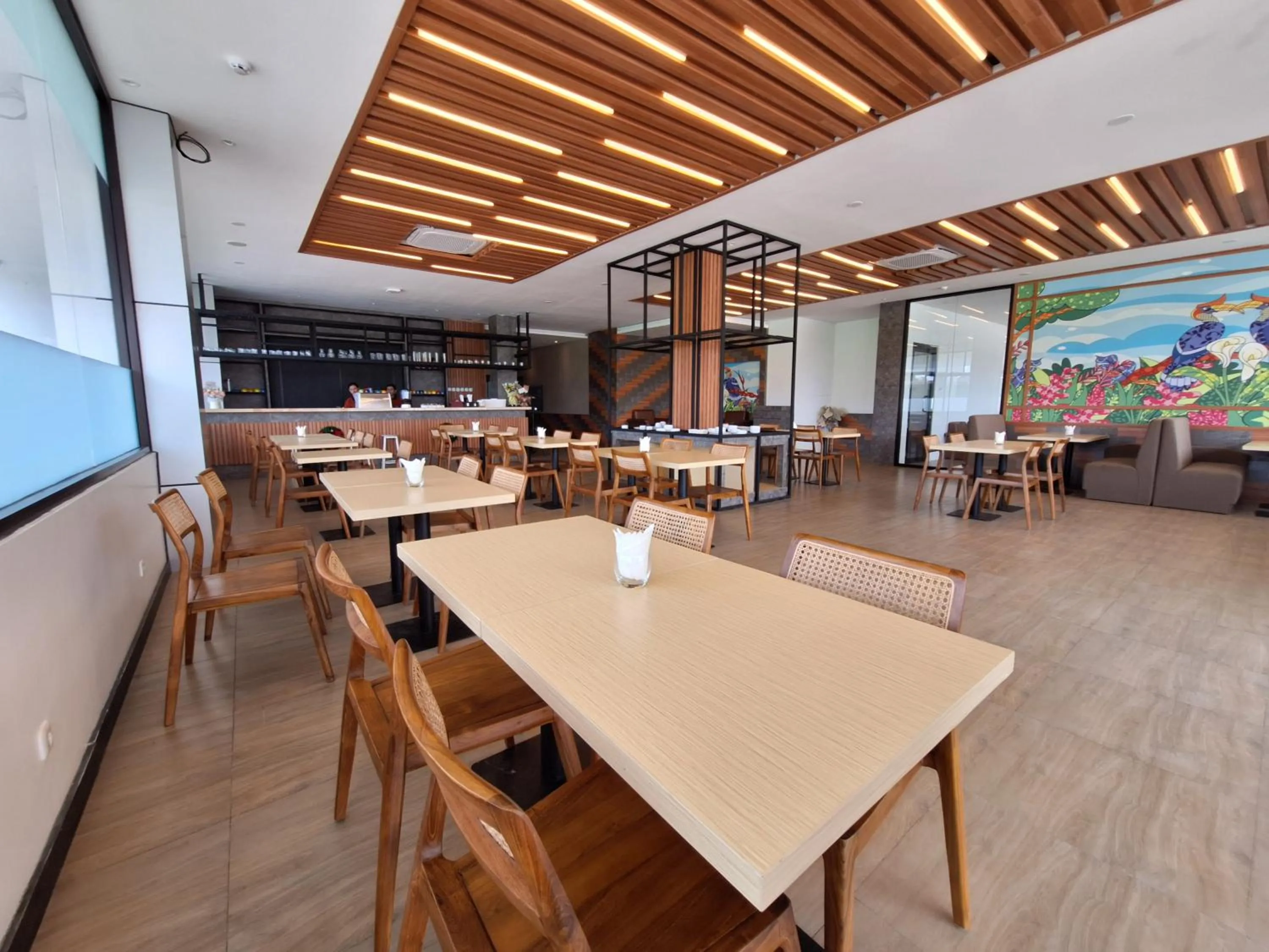 Restaurant/places to eat in Alltrue Hotel Palangkaraya