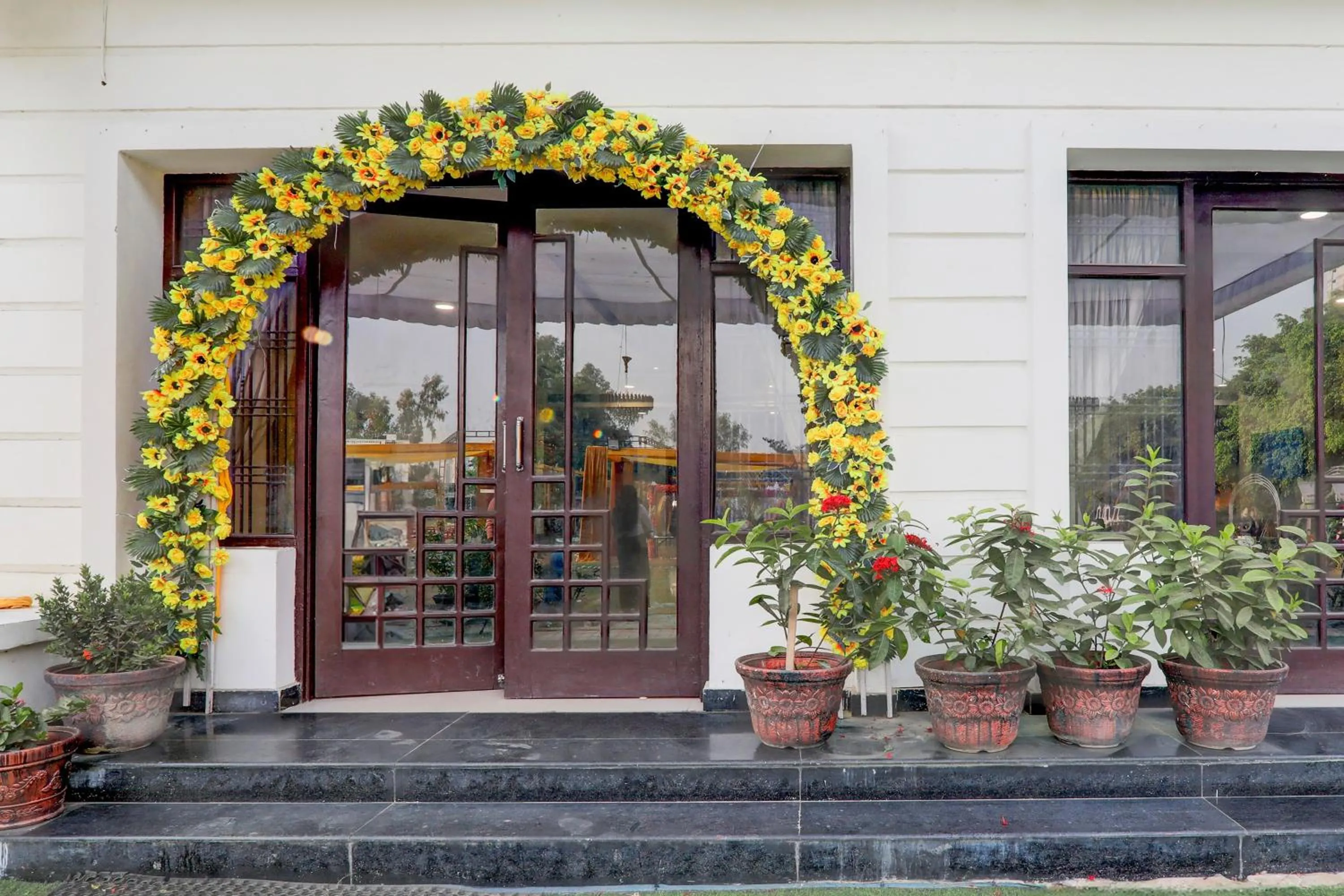 Facade/entrance in Hotel O IIDM ECO CENTRE