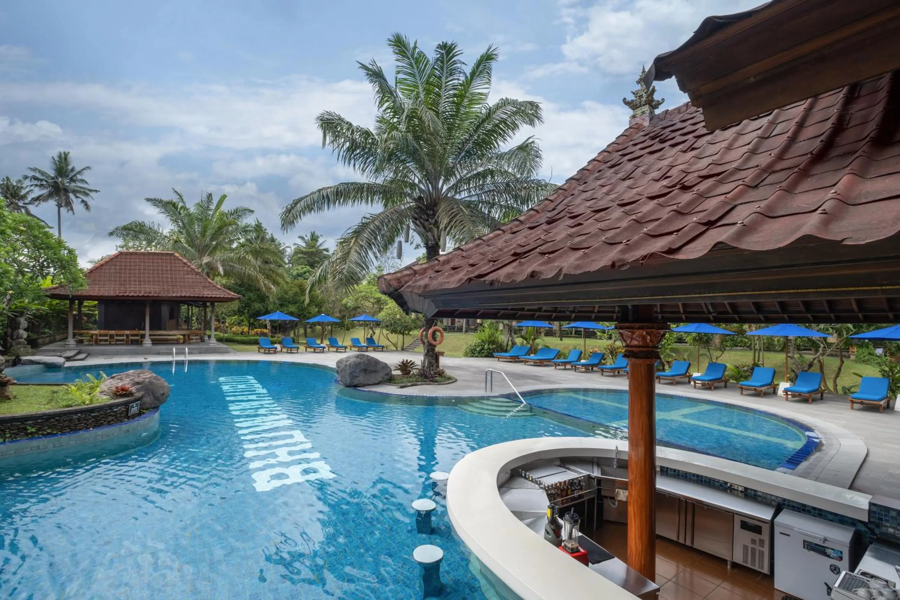 Lounge or bar in Samujha Ubud Resort