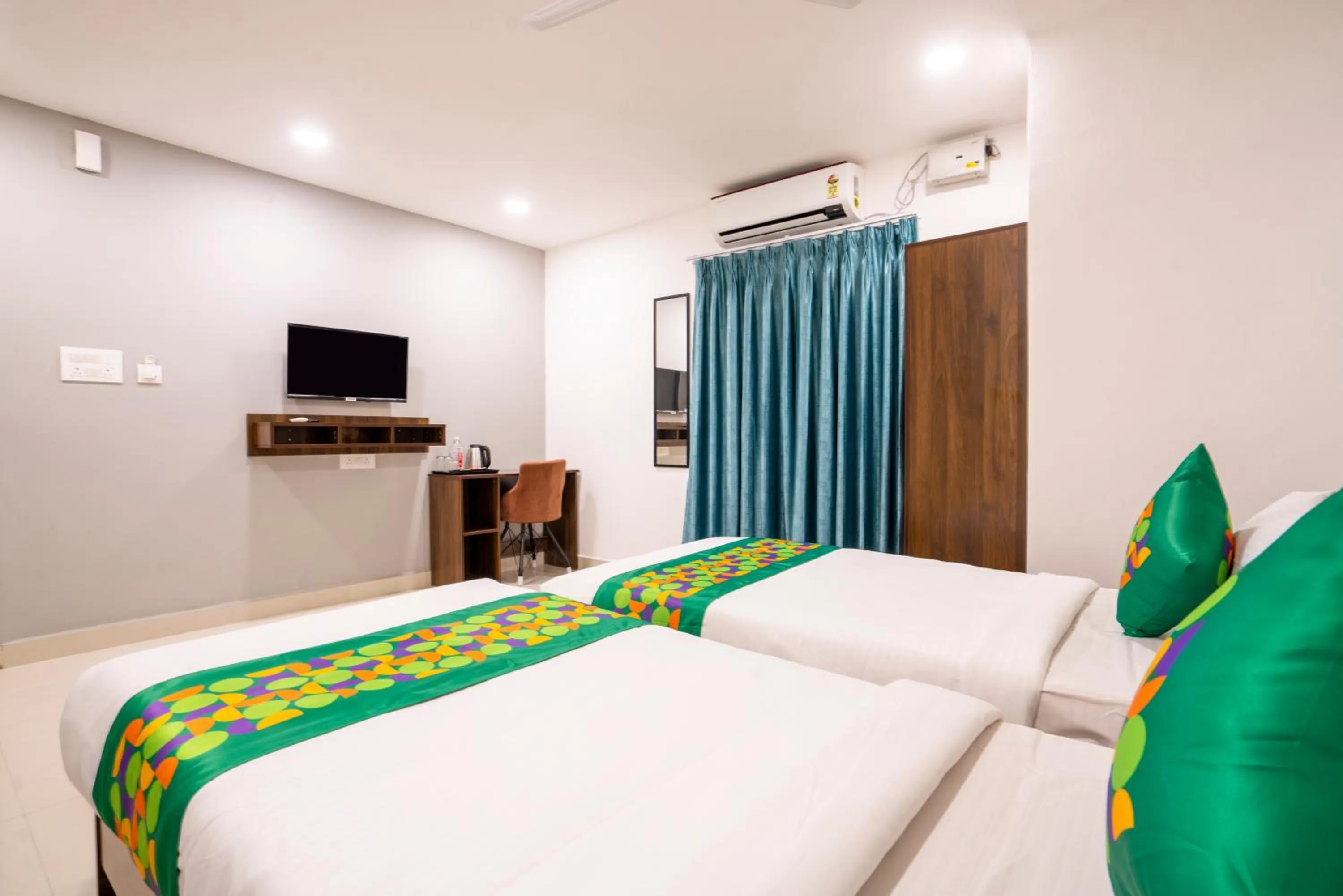 Bedroom, Bed in Treebo De Alphabet Gachibowli