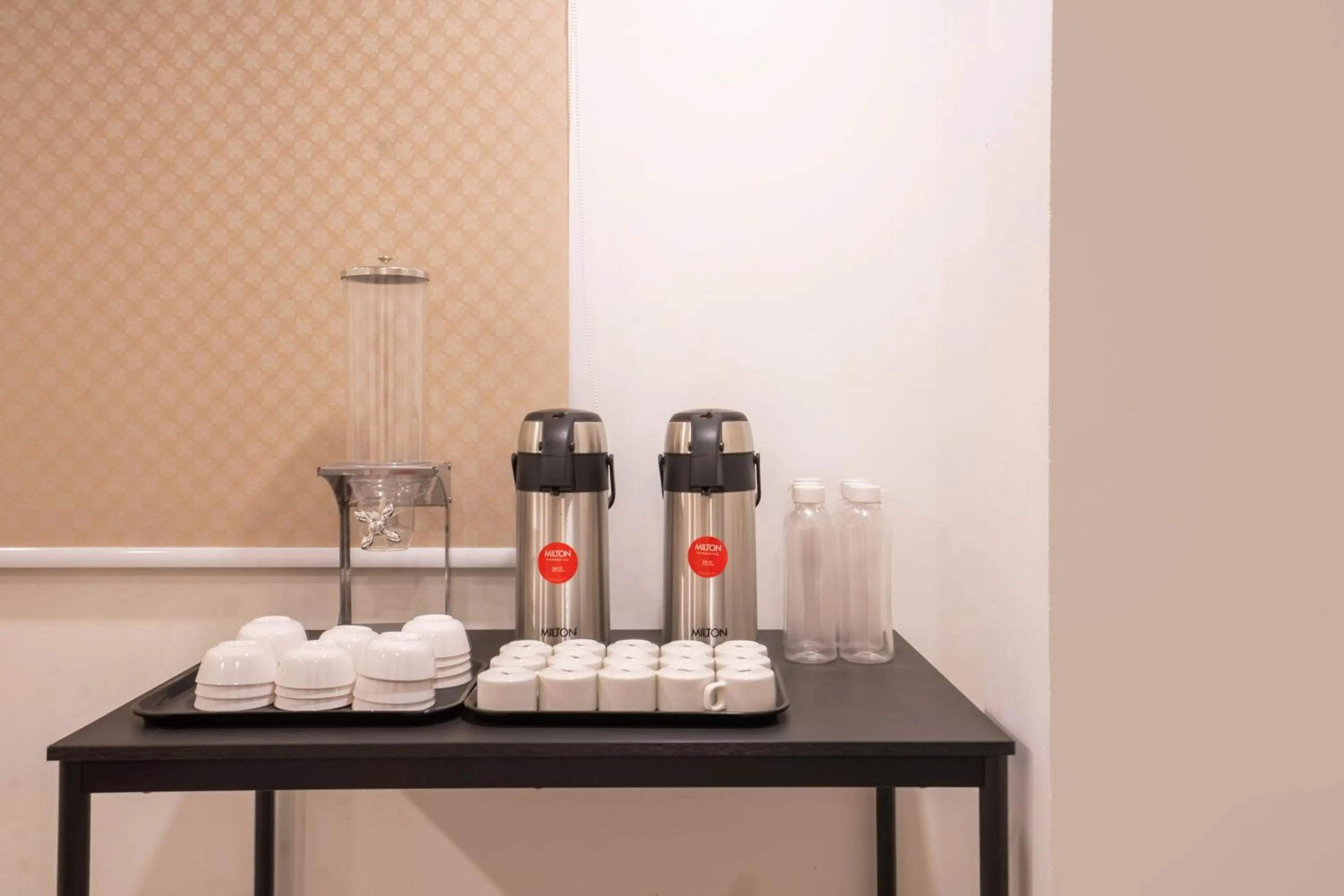 Breakfast in Treebo De Alphabet Gachibowli