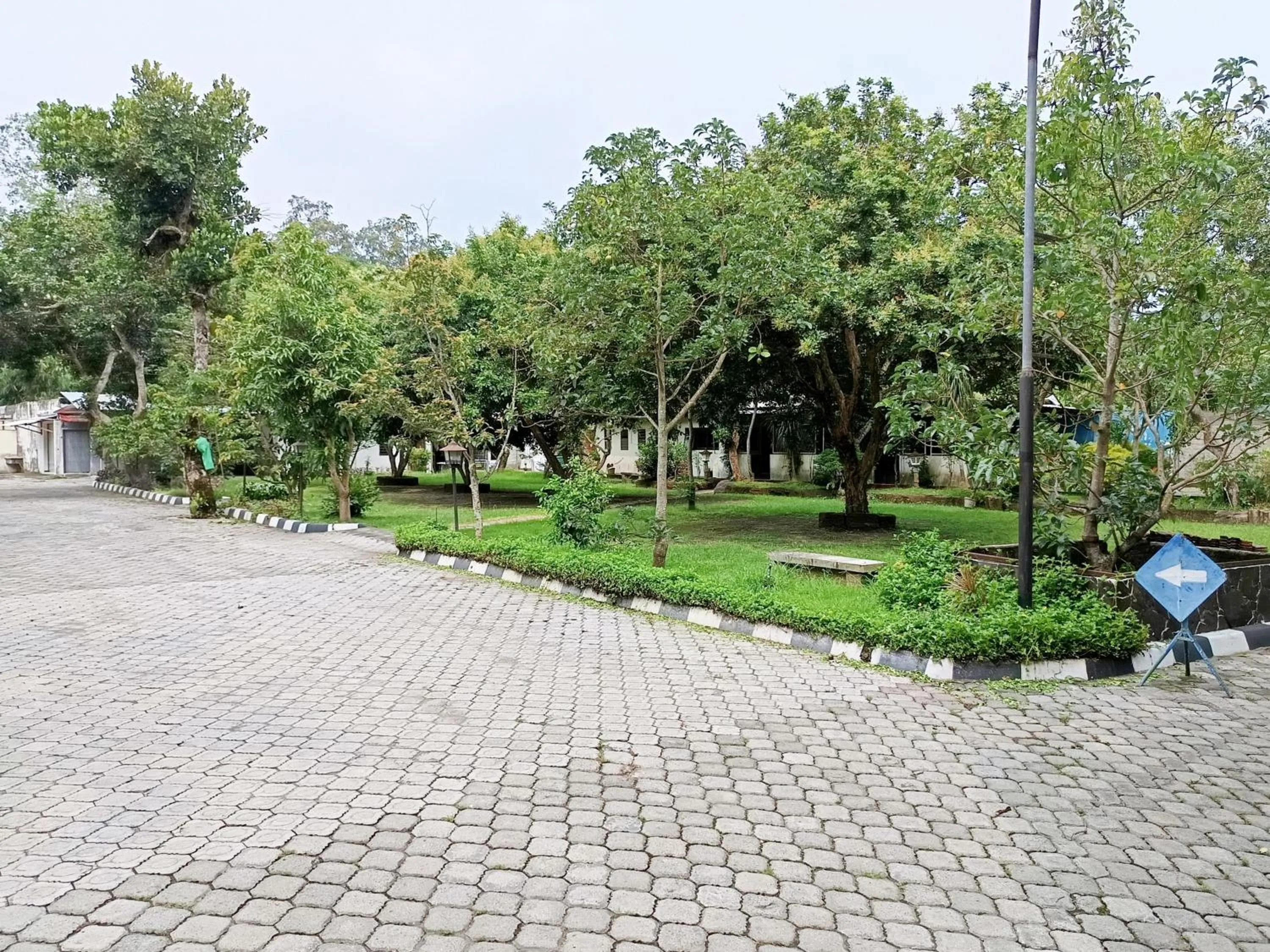 Property building in Gita Puri RedPartner Blitar