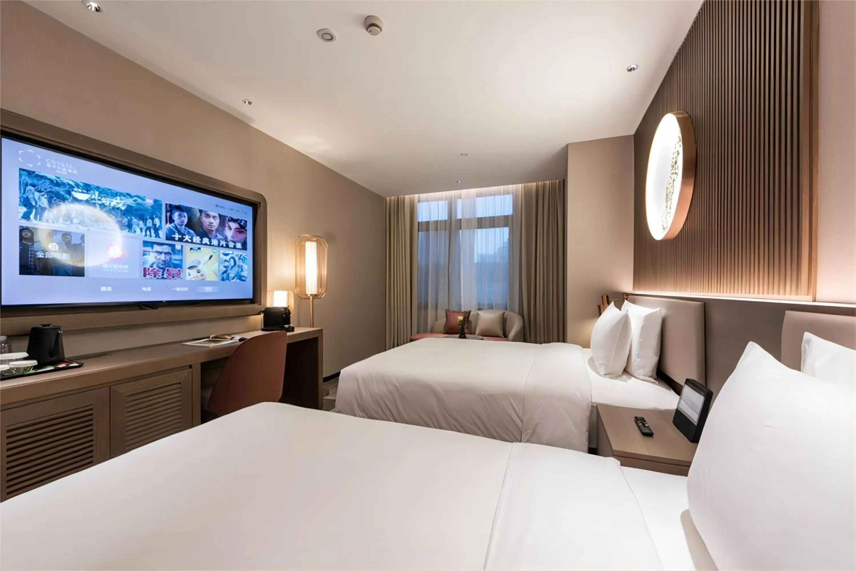 Bed in Orange crystal Shanghai Lujiazui Expo Center