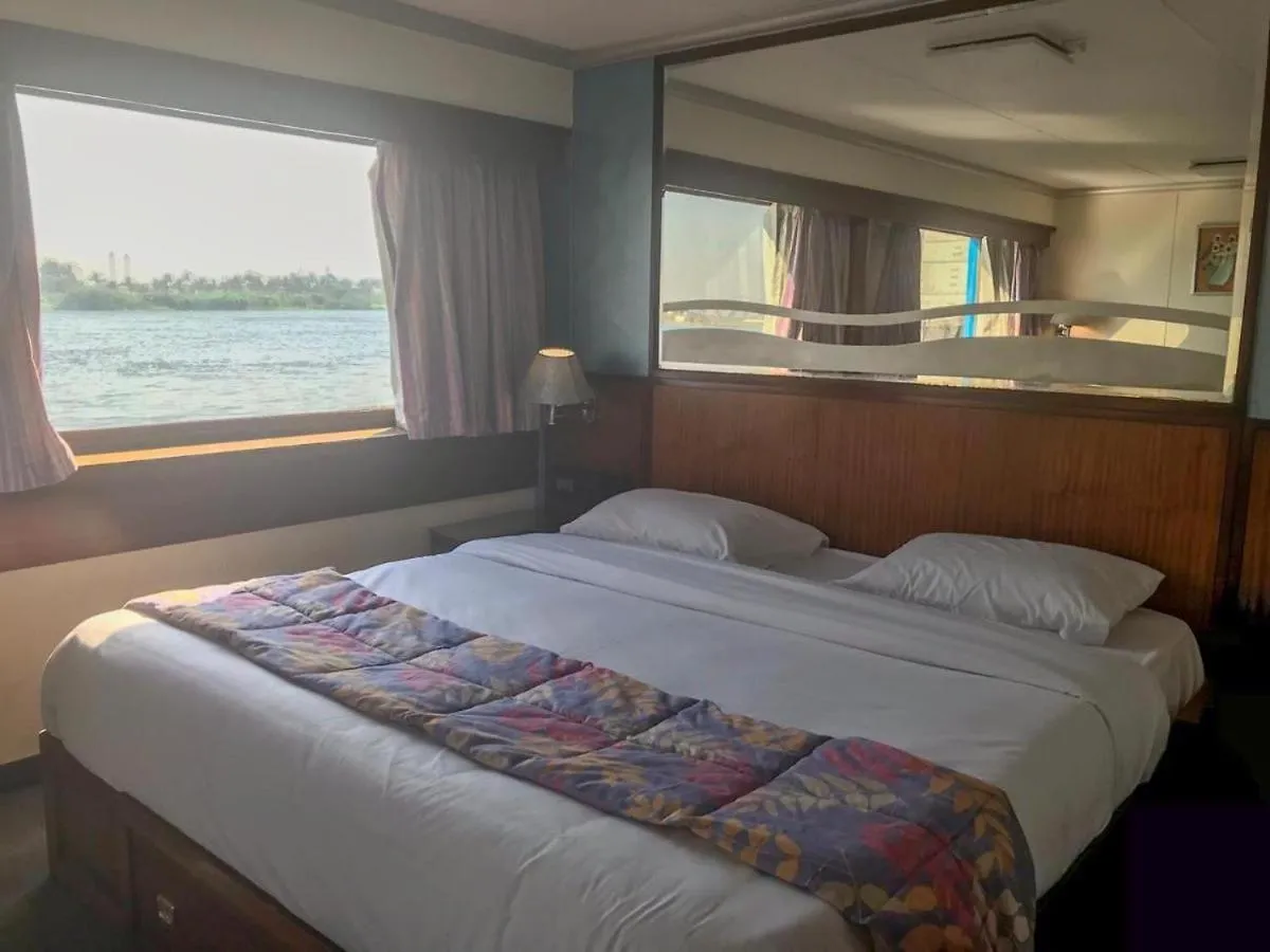 Bed in Nile View Aton Cruise
