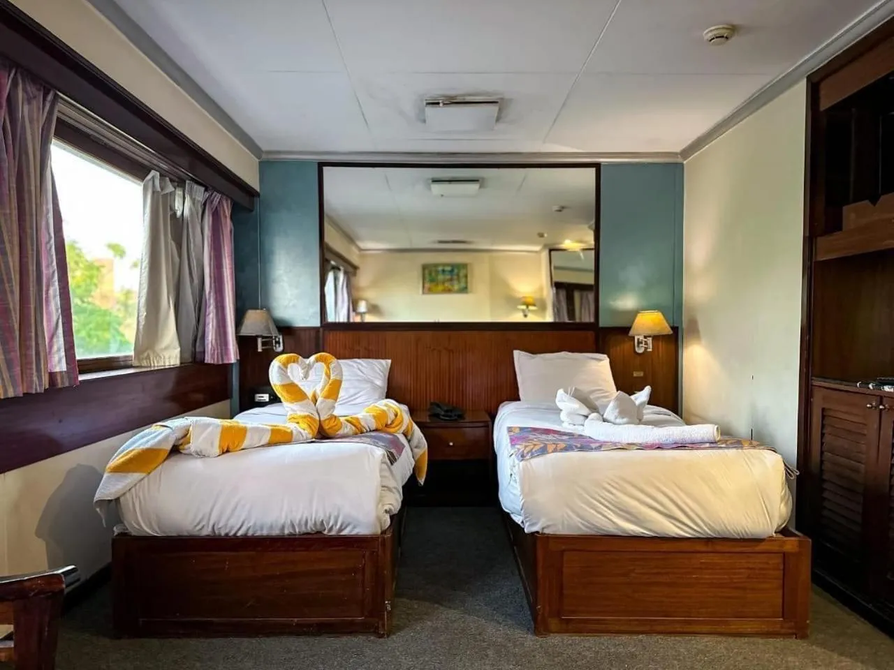 Bed in Nile View Aton Cruise