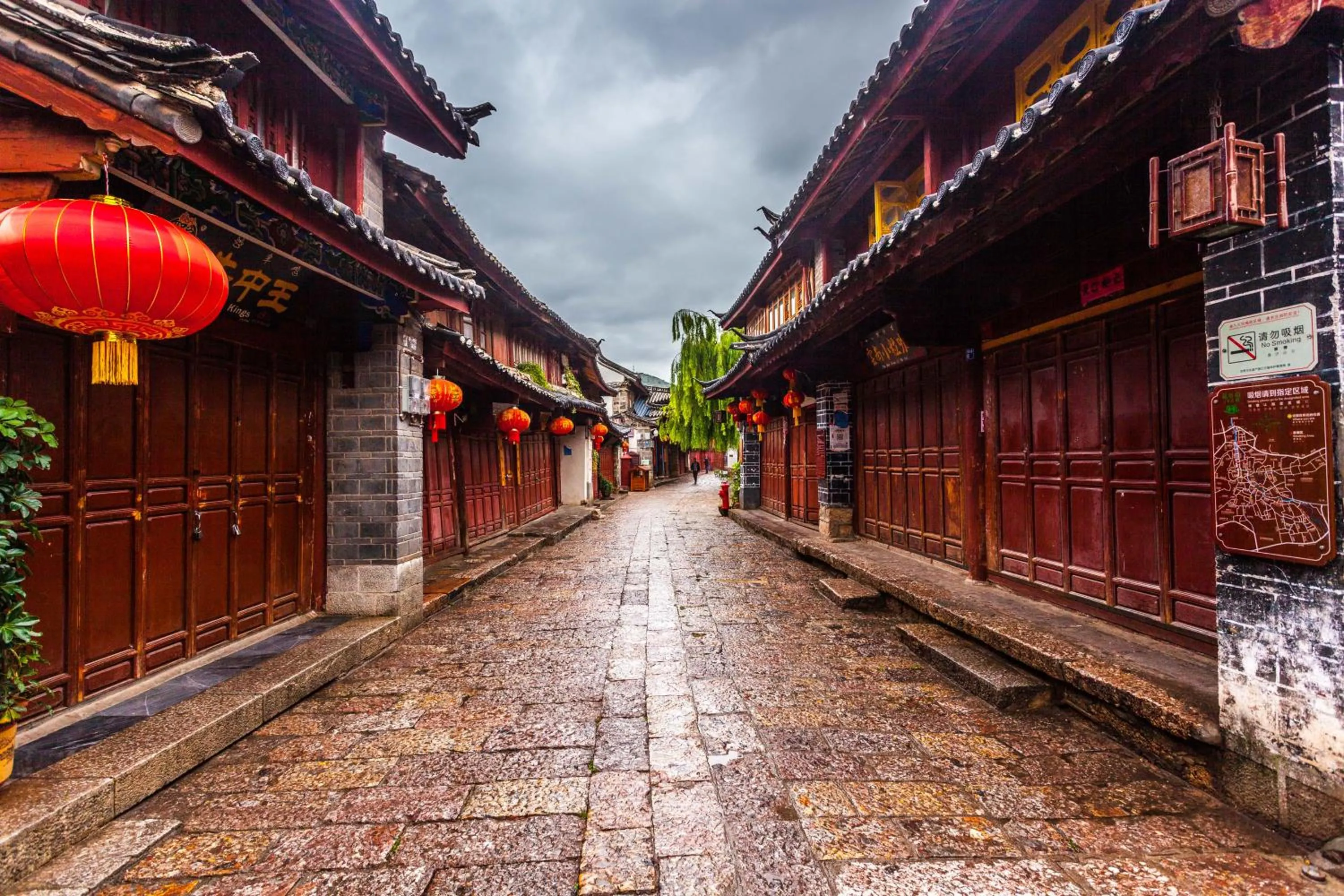 Nearby landmark in Lijiang Old Town Echarm Plus Hotel