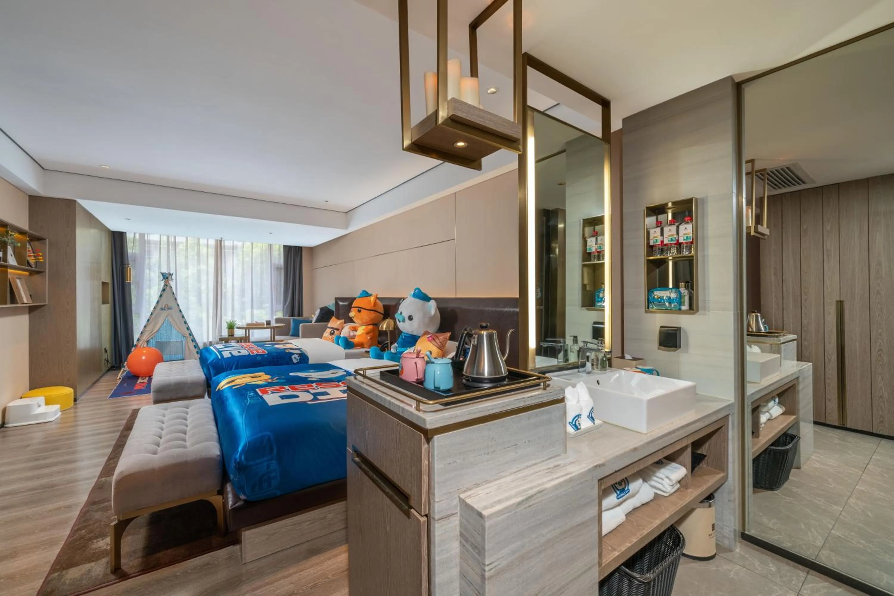 Photo of the whole room in Lijiang Old Town Echarm Plus Hotel