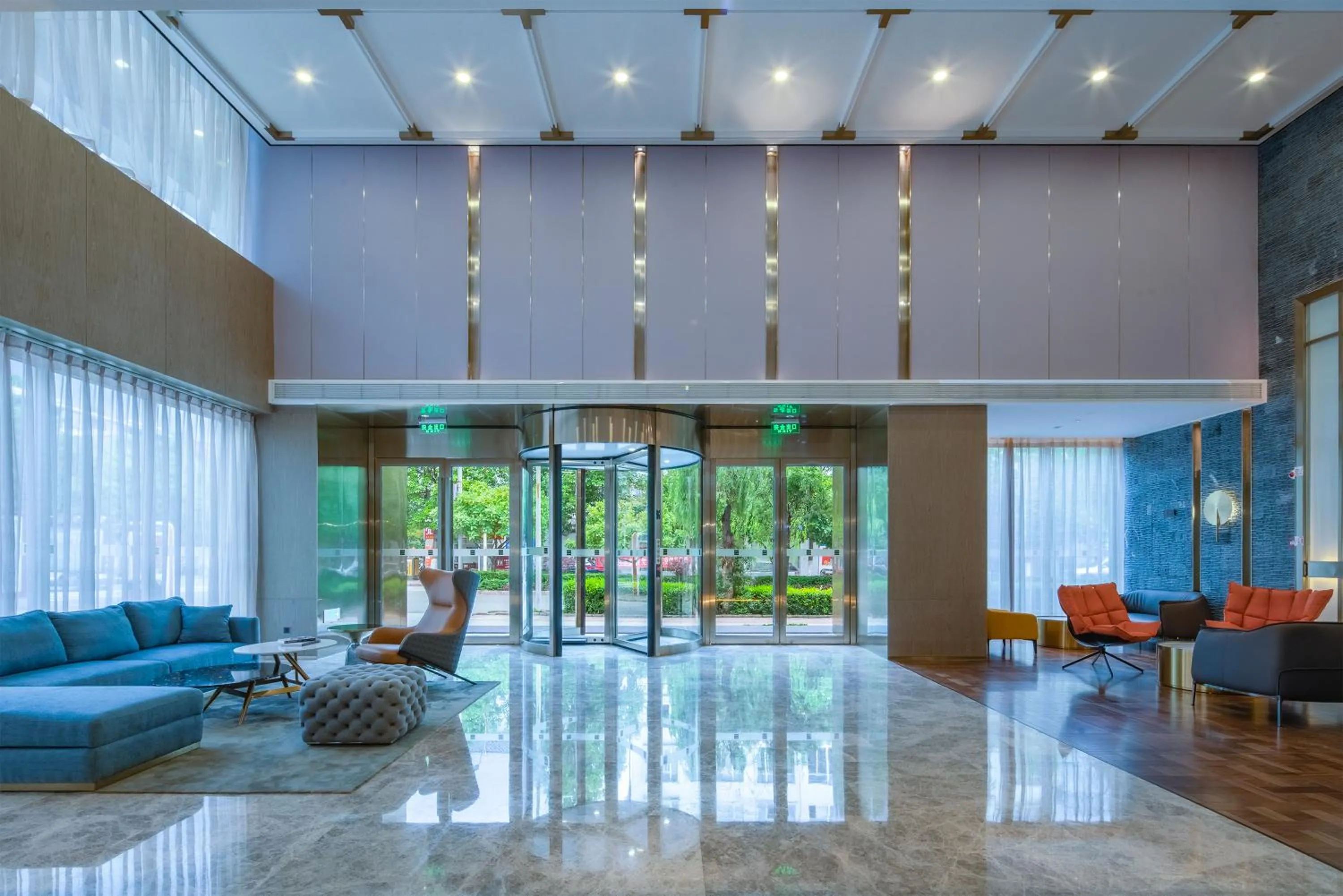 Lobby or reception in Lijiang Old Town Echarm Plus Hotel