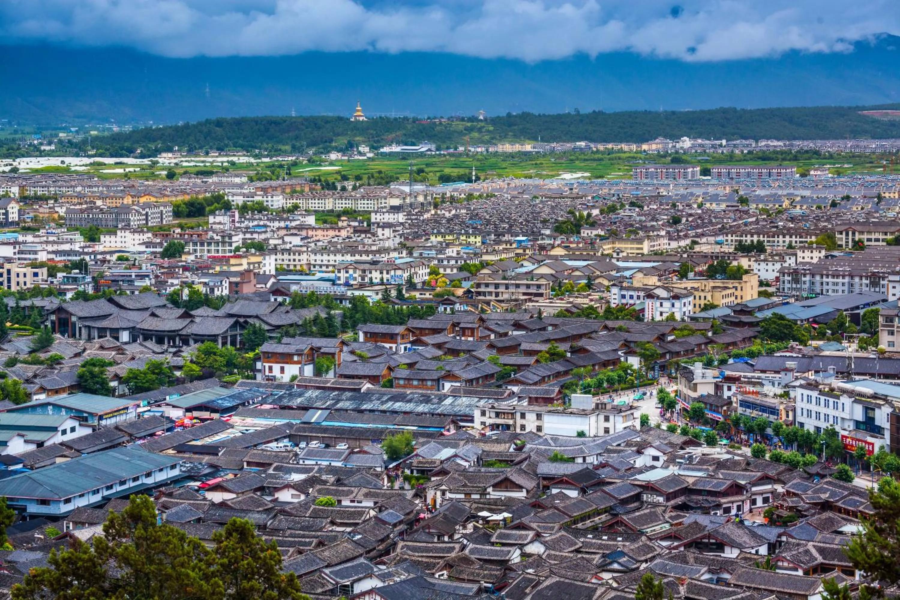 Nearby landmark in Lijiang Old Town Echarm Plus Hotel
