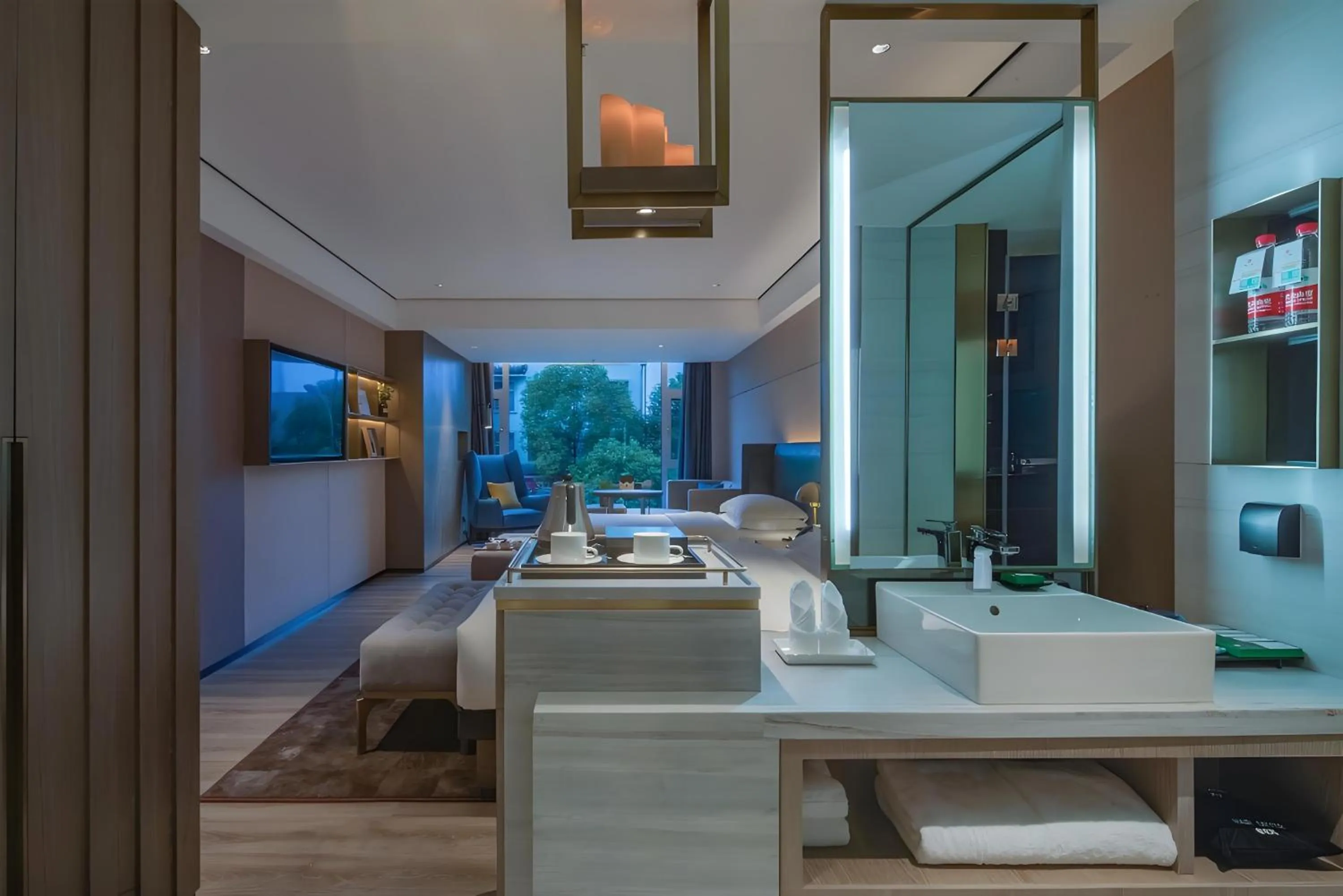 Bed in Lijiang Old Town Echarm Plus Hotel