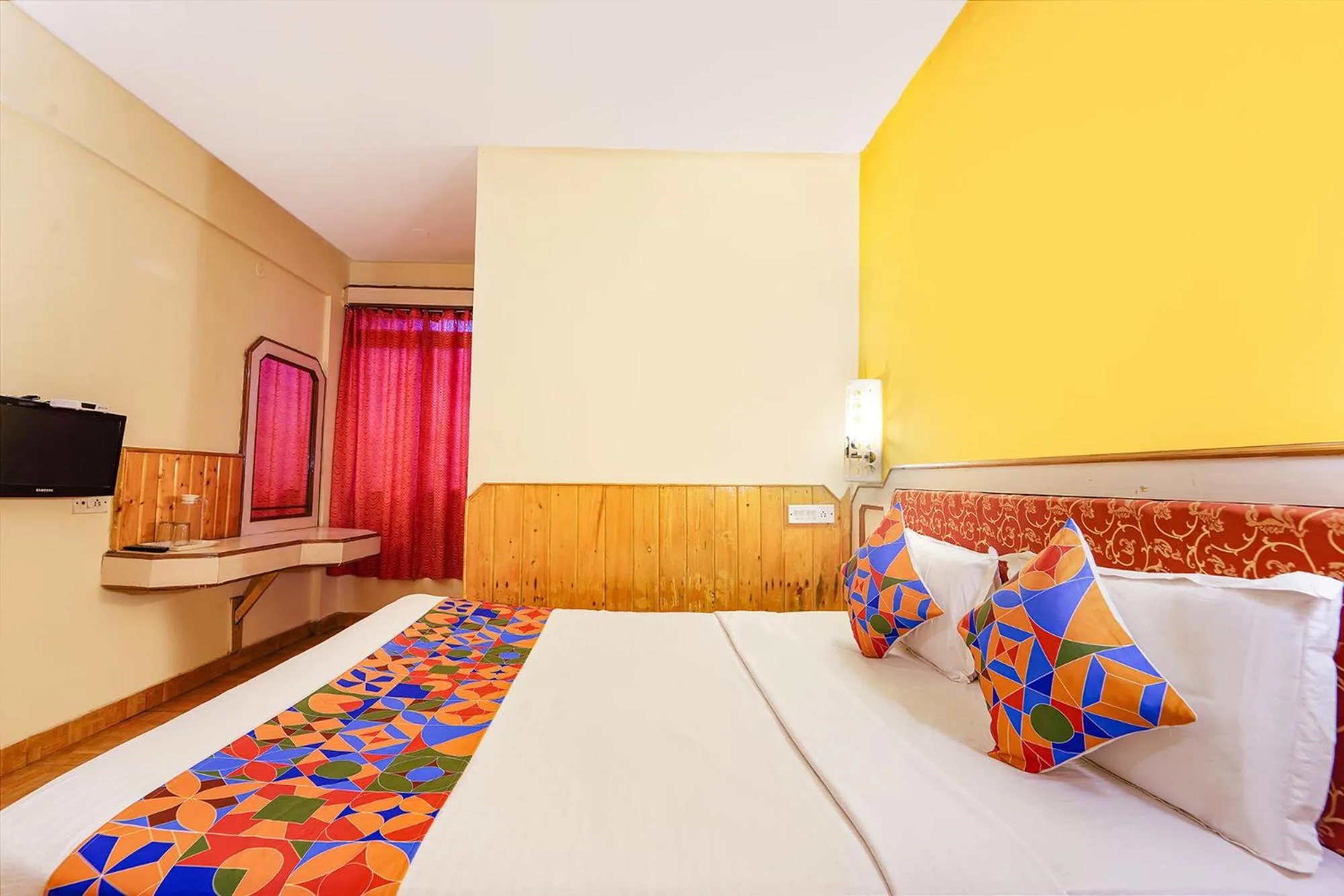 Bed in FabHotel JS Heritage