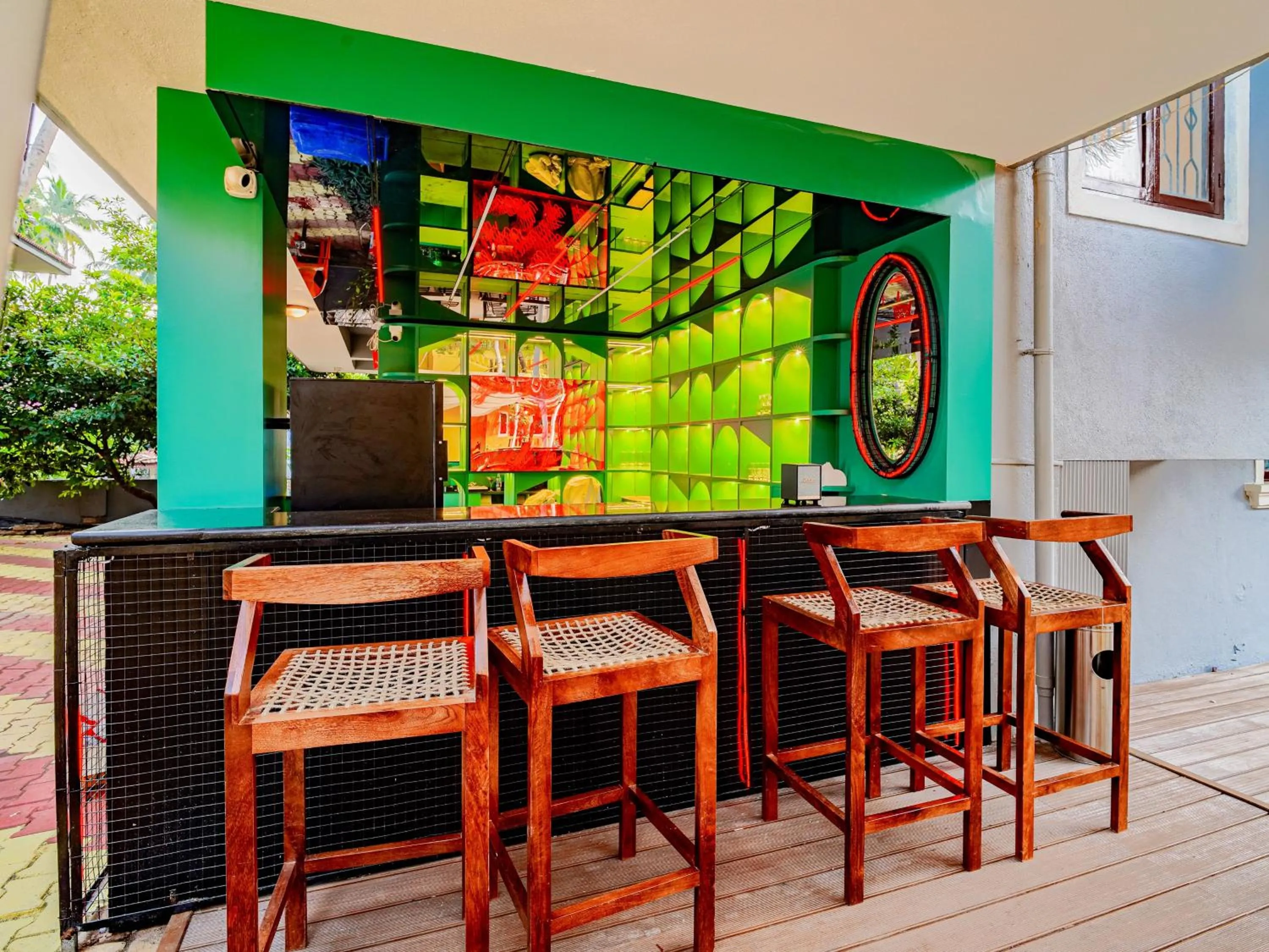 Lounge or bar in The Hosteller Goa, Anjuna