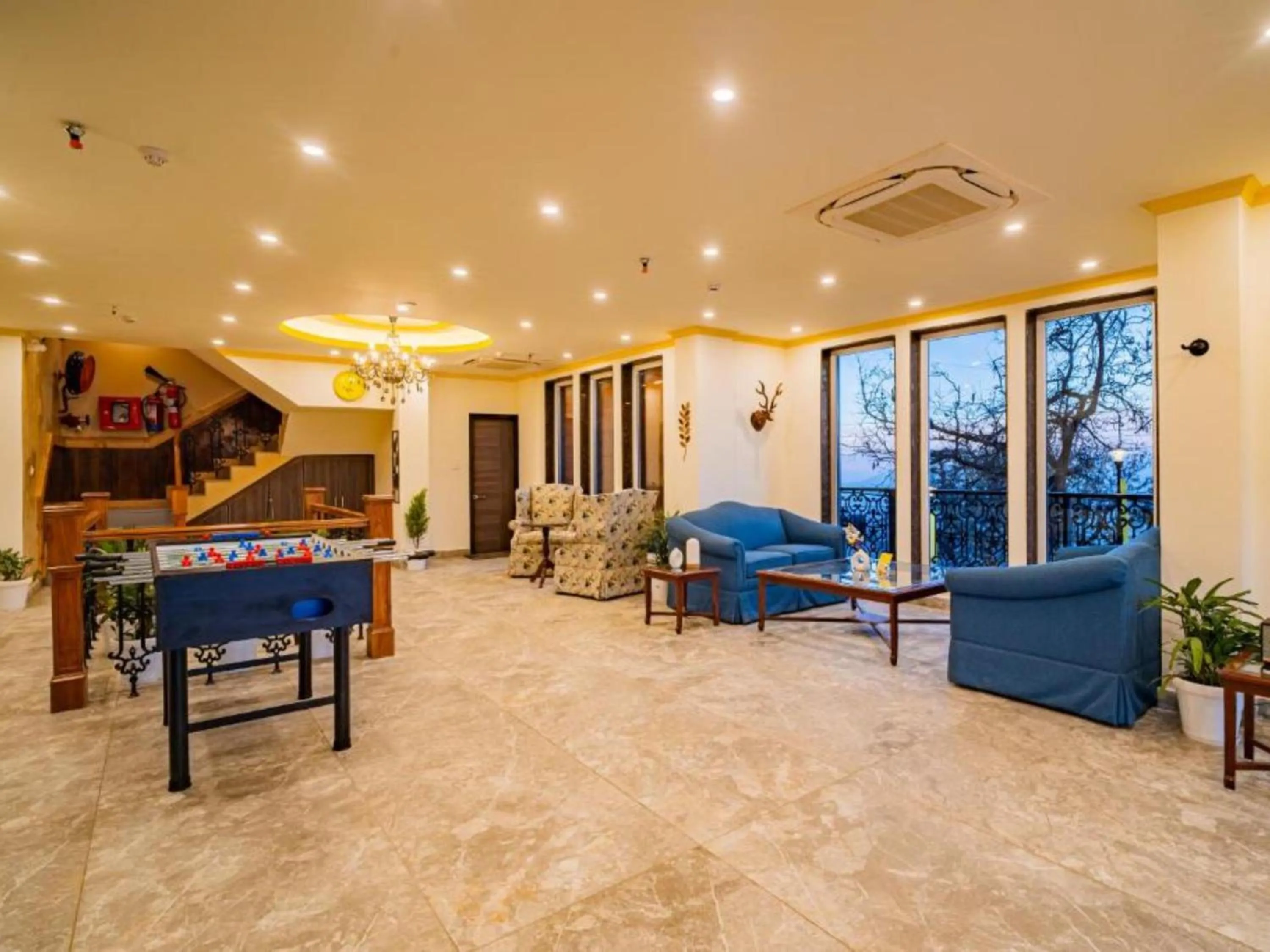 Living room in The Hosteller Shimla, Valley View